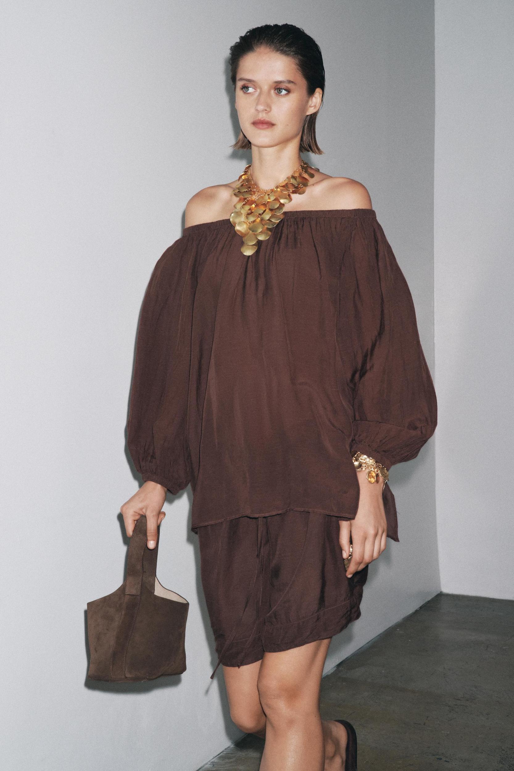 ZW COLLECTION OFF-THE-SHOULDER TOP Product Image