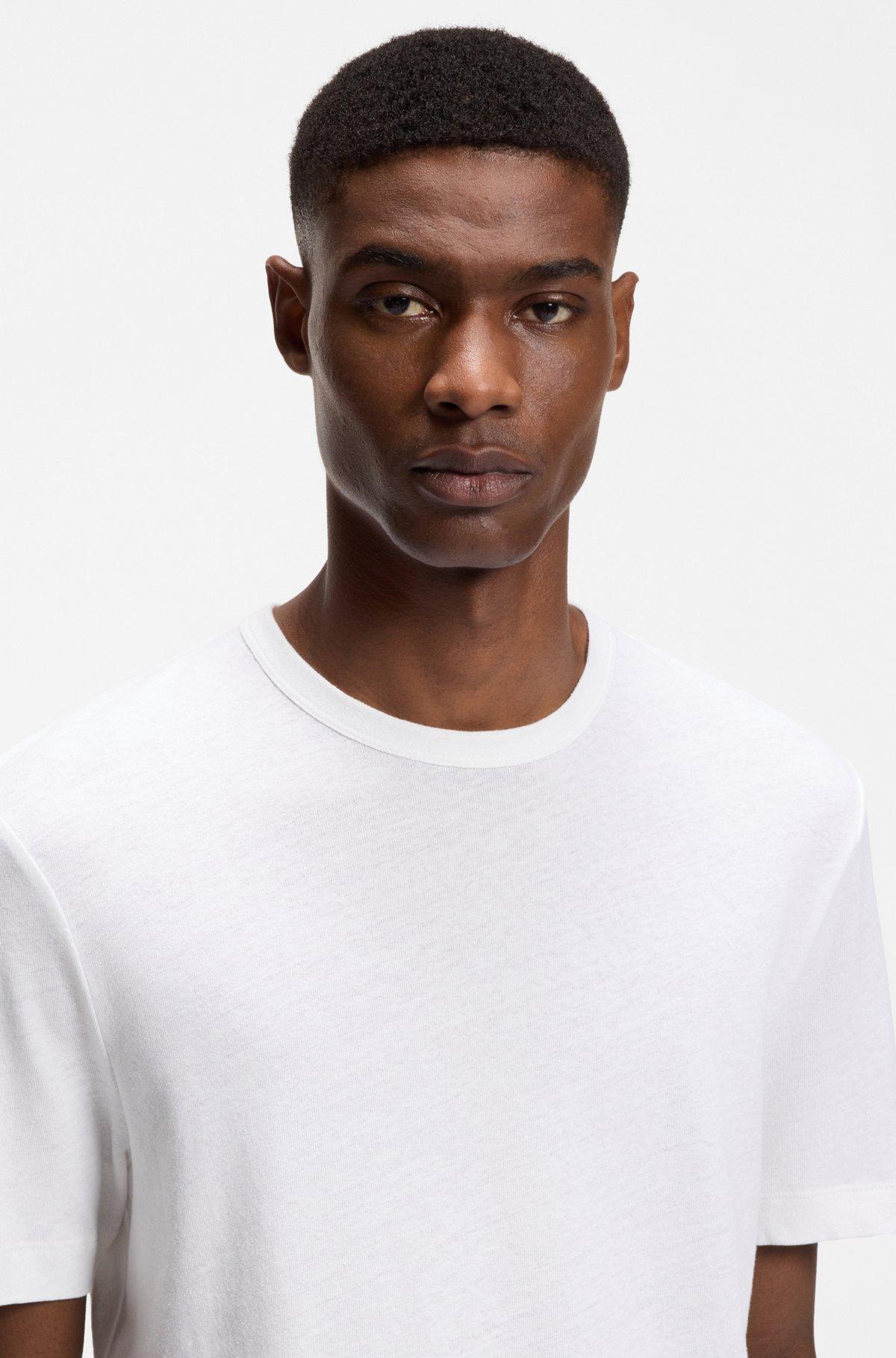 Cotton-linen T-shirt in a regular fit Product Image