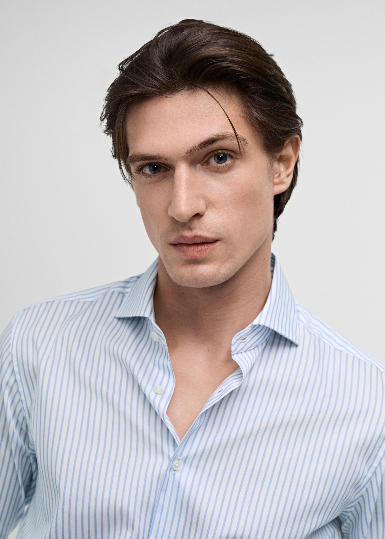 Slim fit cotton striped suit shirt - Men | MANGO USA Product Image