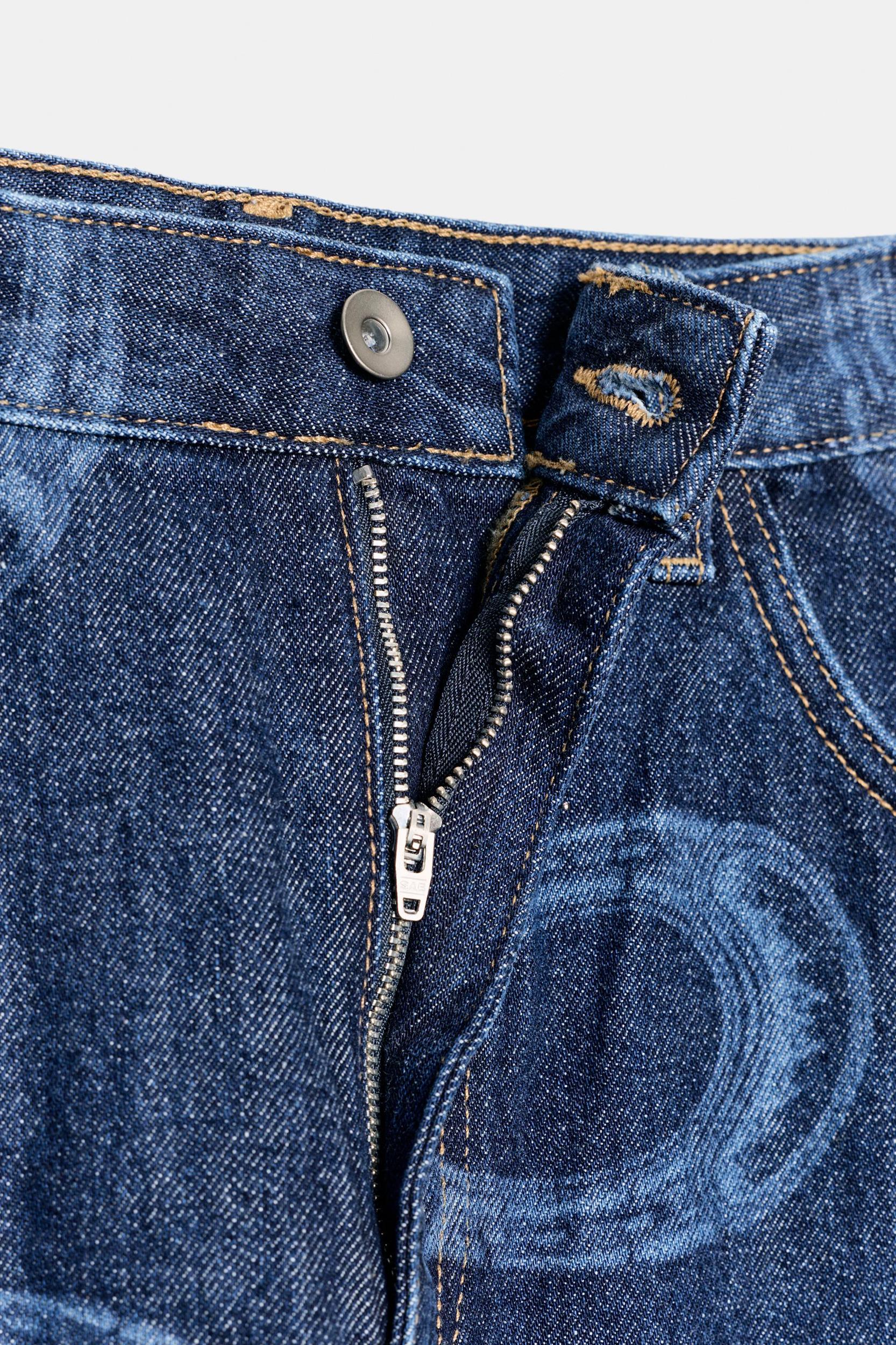 HIGH WAIST HORSESHOE TRF BARREL JEANS Product Image