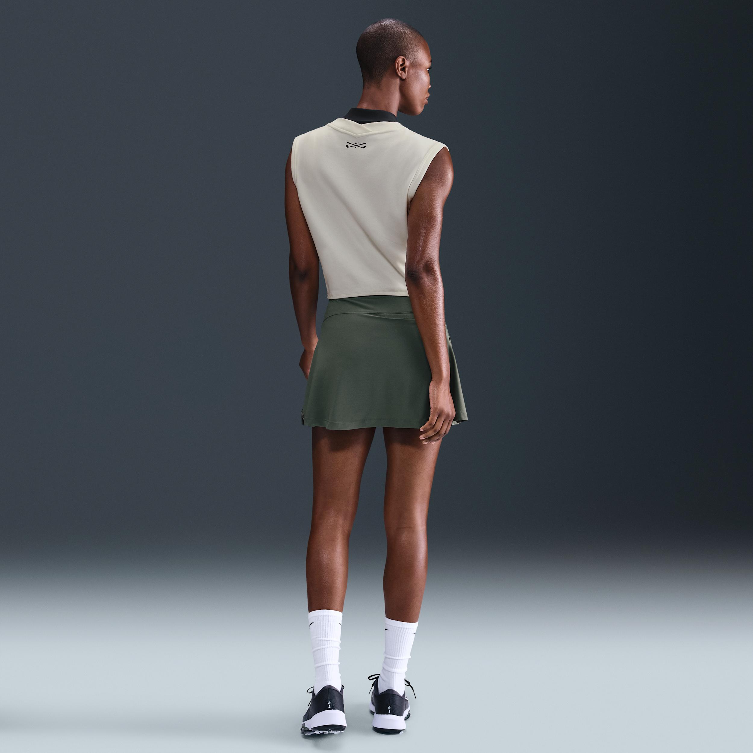 Nike Women's V-Neck Golf Vest Product Image