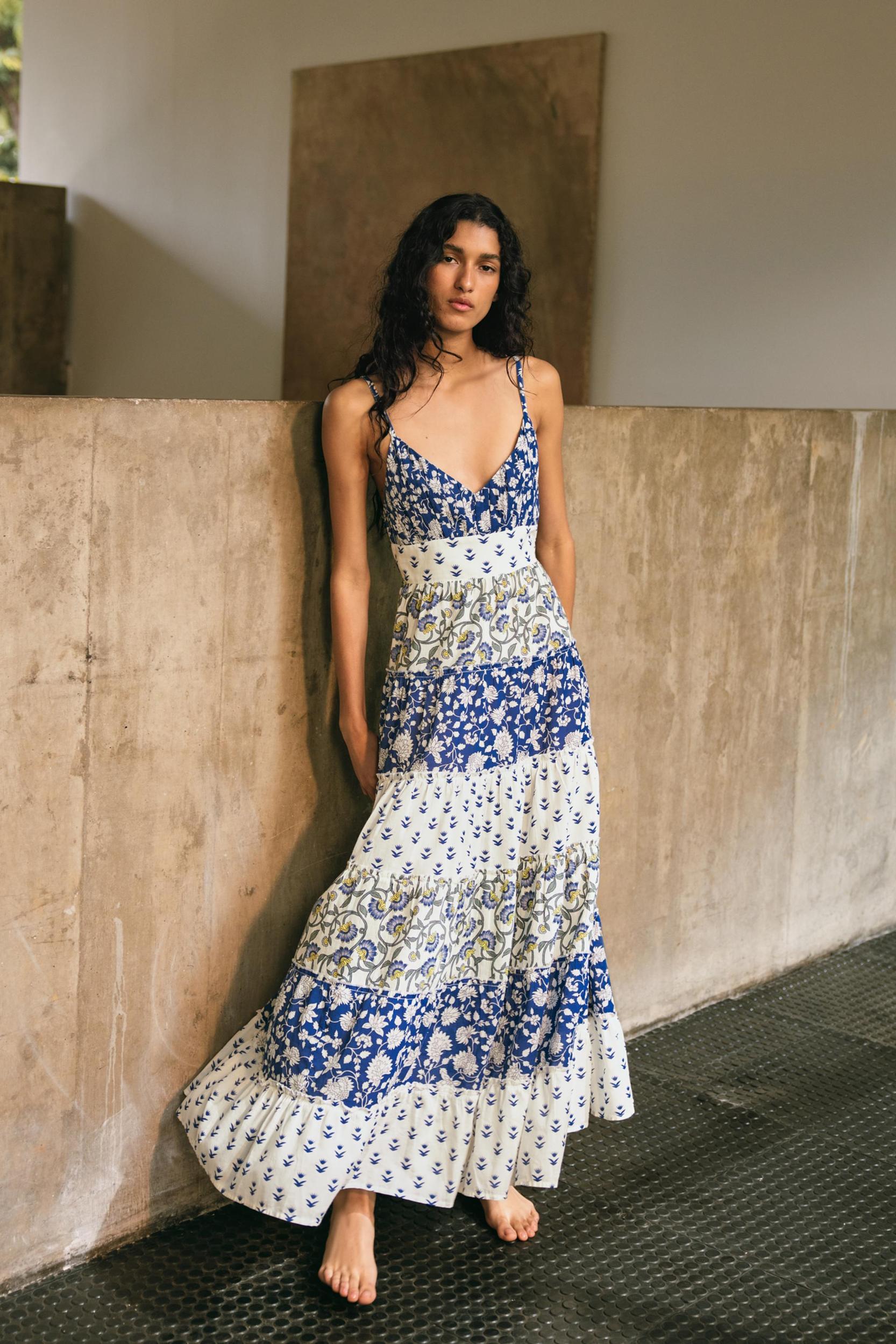 PATCHWORK PRINT PANEL DRESS Product Image