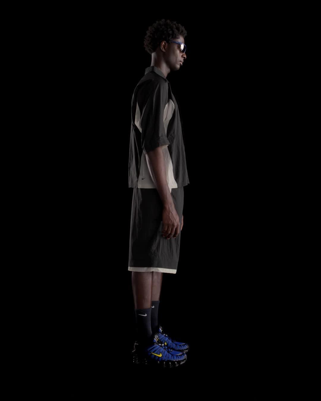Nike Men's Tech Woven Oversized Shirt Product Image
