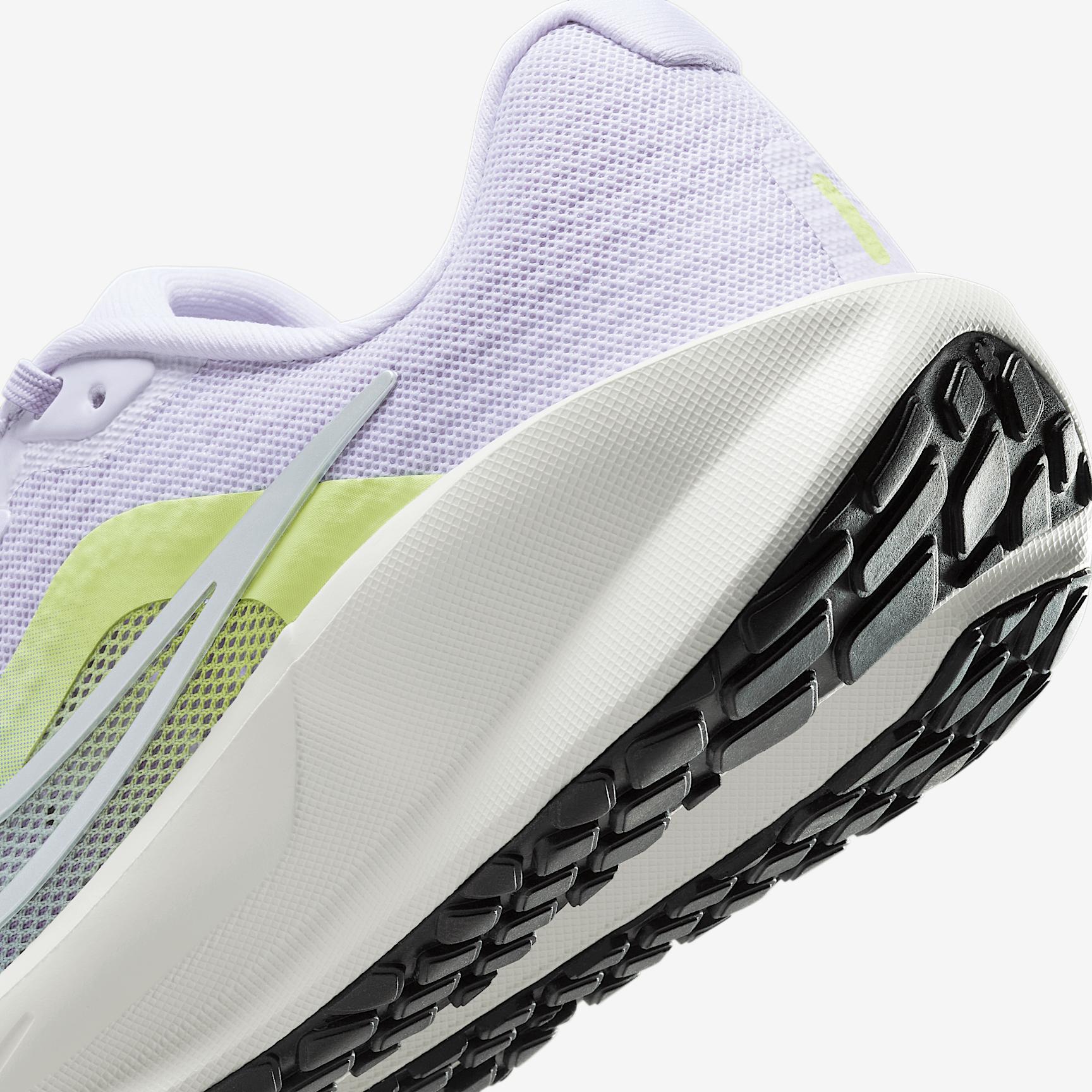 Nike Women's Downshifter 13 Road Running Shoes Product Image