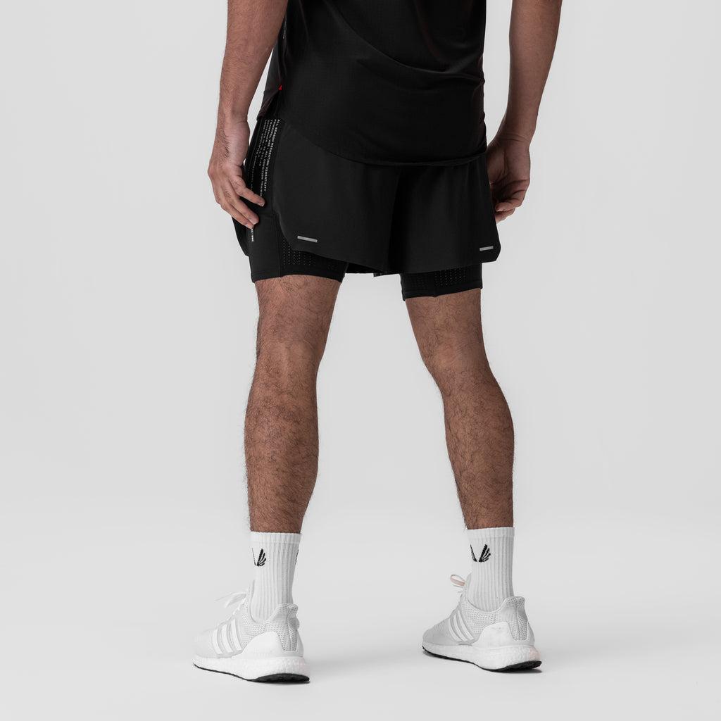 0953. Aerotex™ Hybrid Liner Short - Black/Black Male Product Image