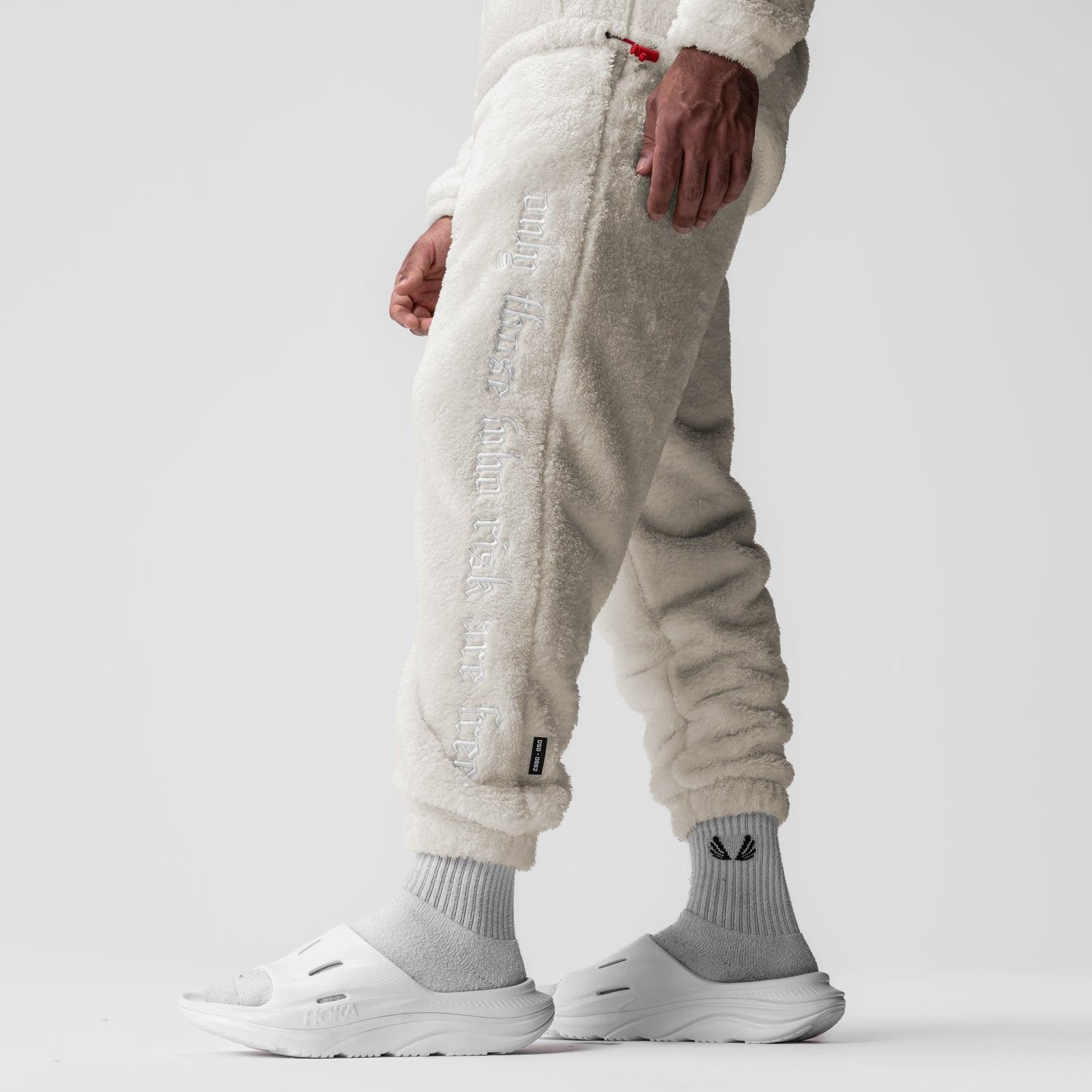 0692. Sherpa Recovery Sweats - Ivory Cream/White Male Product Image