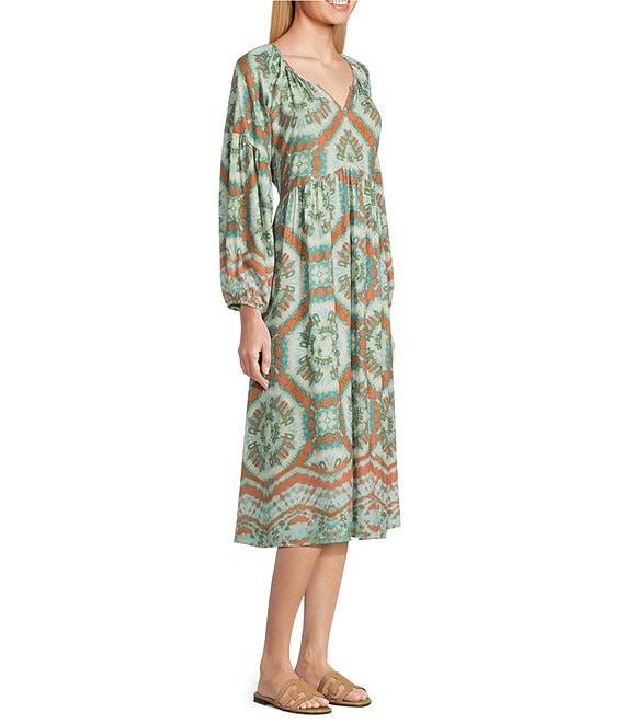 Nurture V-Neck 3/4 Sleeve Midi Dress Product Image