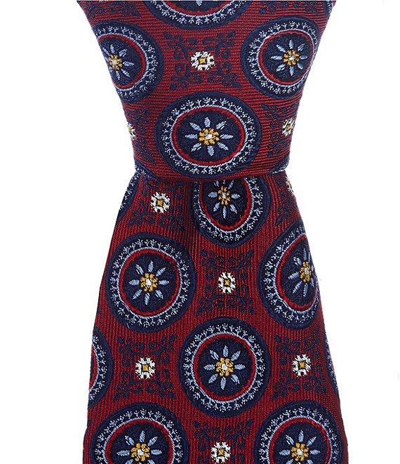 Roundtree & Yorke Large Medallion 3 3/8#double; Woven Silk Tie Product Image