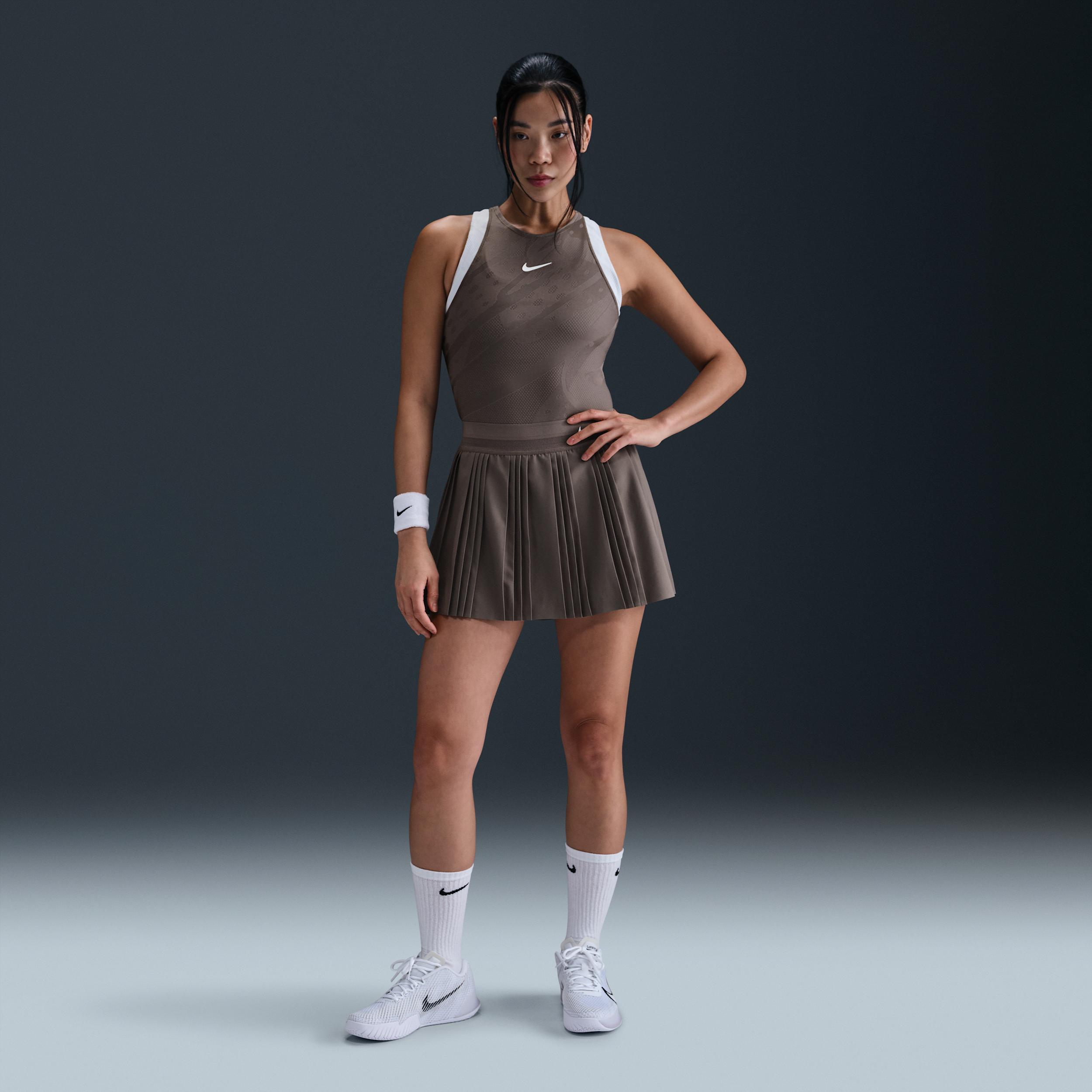 Nike Sportswear Chill Knit Women's Slim Striped T-Shirt Product Image