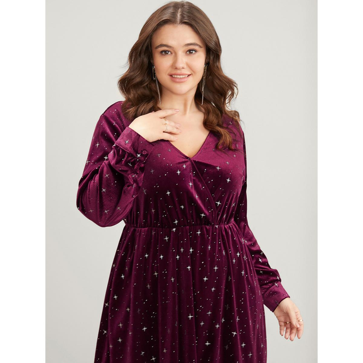Plus Size Star Print Pocket Velvet Surplice Neck Midi Dress Scarlet Women Party V-neck Long Sleeve Curvy Midi Dress BloomChic 12/L Product Image