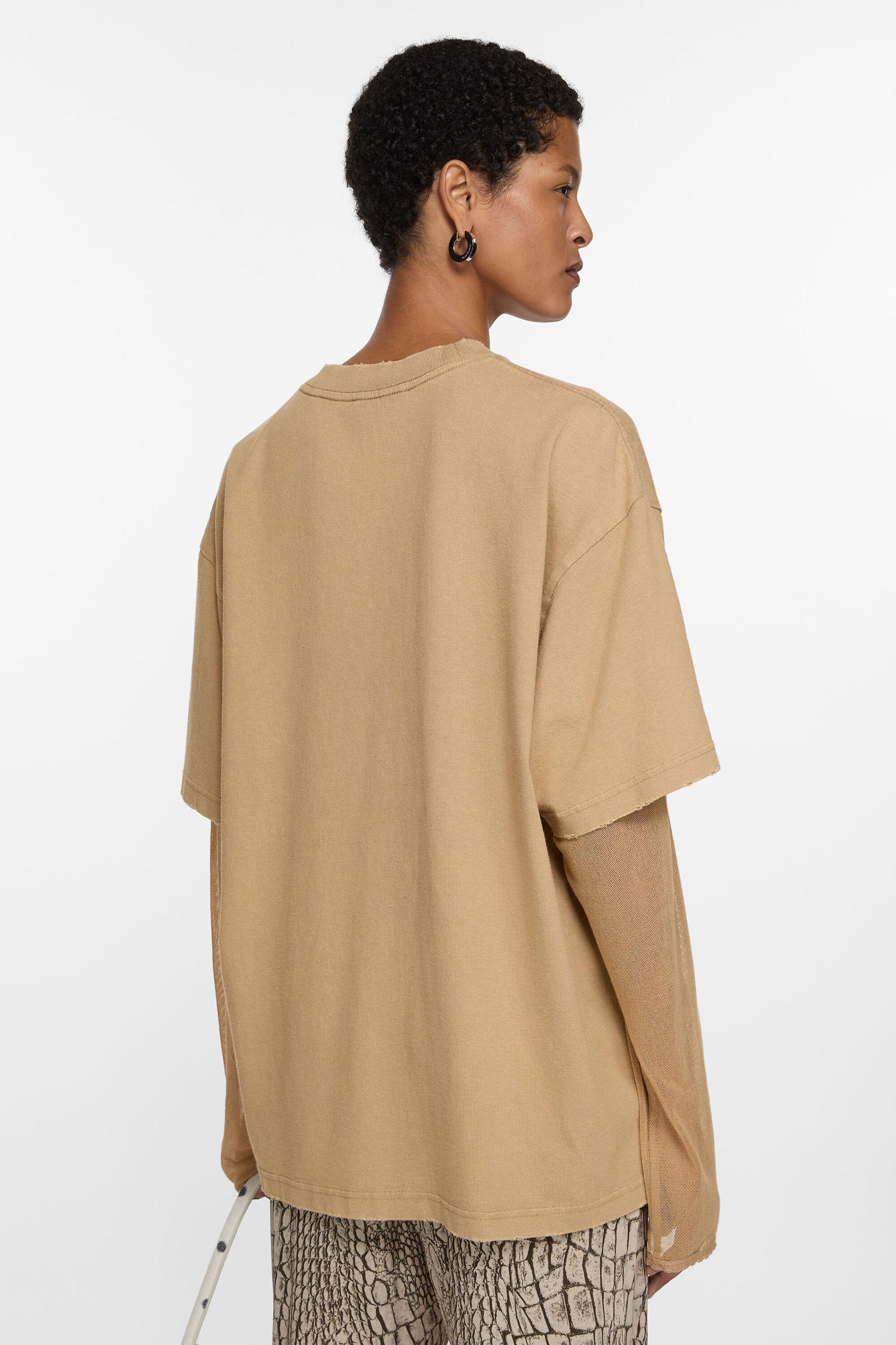 Layered print t-shirt Product Image