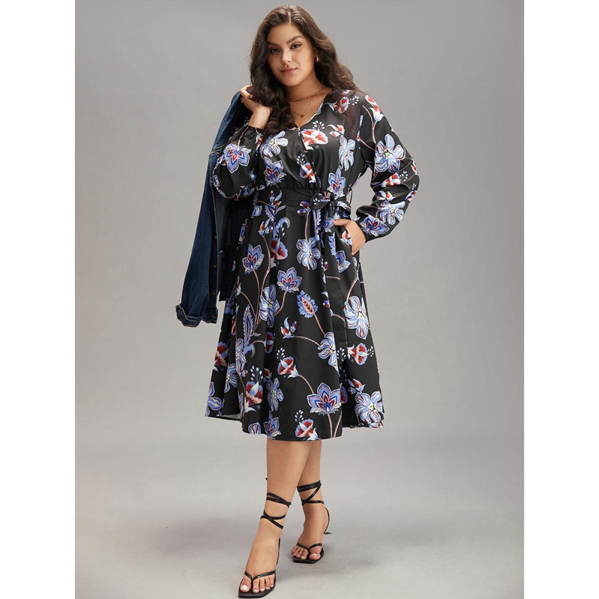 Plus Size Floral Print Elastic Cuffs Belted Dress Black Women Elegant Elastic cuffs V-neck Long Sleeve Curvy Midi Dress BloomChic 18-20/2X Product Image
