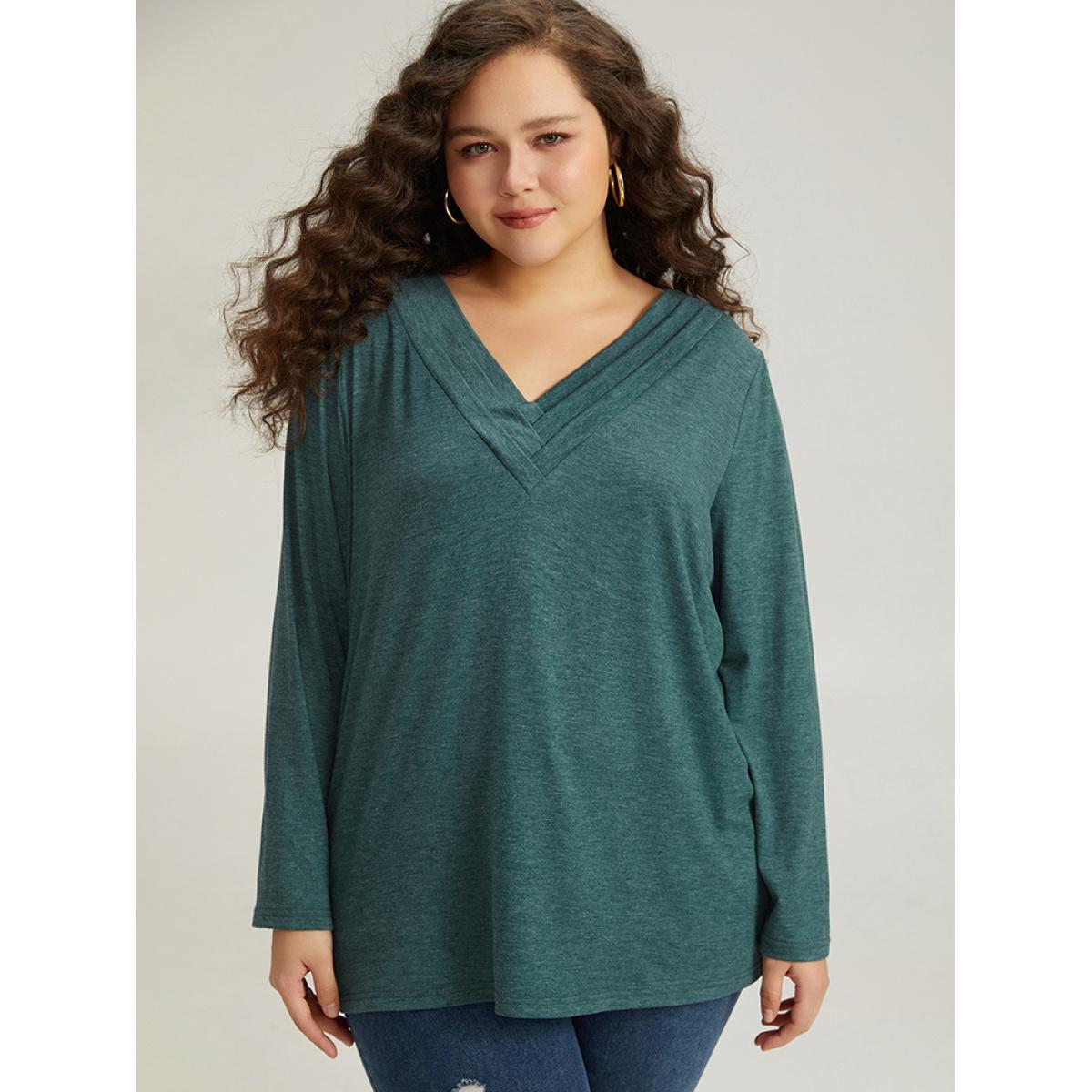 Plus Size Plain Heather Pleated V Neck T-shirt DarkGreen Women Casual Plain Plain V-neck Dailywear T-shirts BloomChic 12/L Product Image