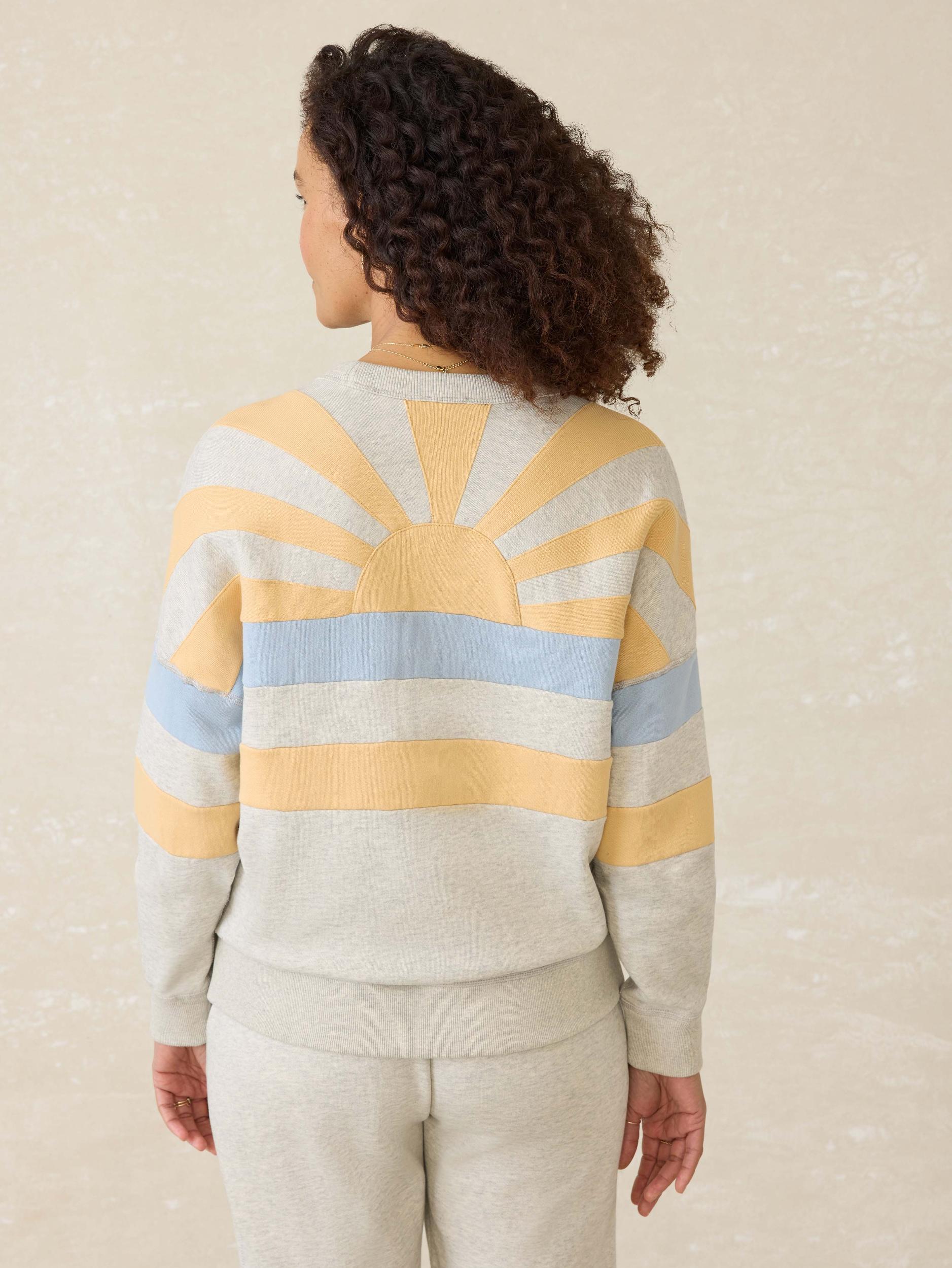 High Standard Fleece Crew - Sunset Bay Female Product Image