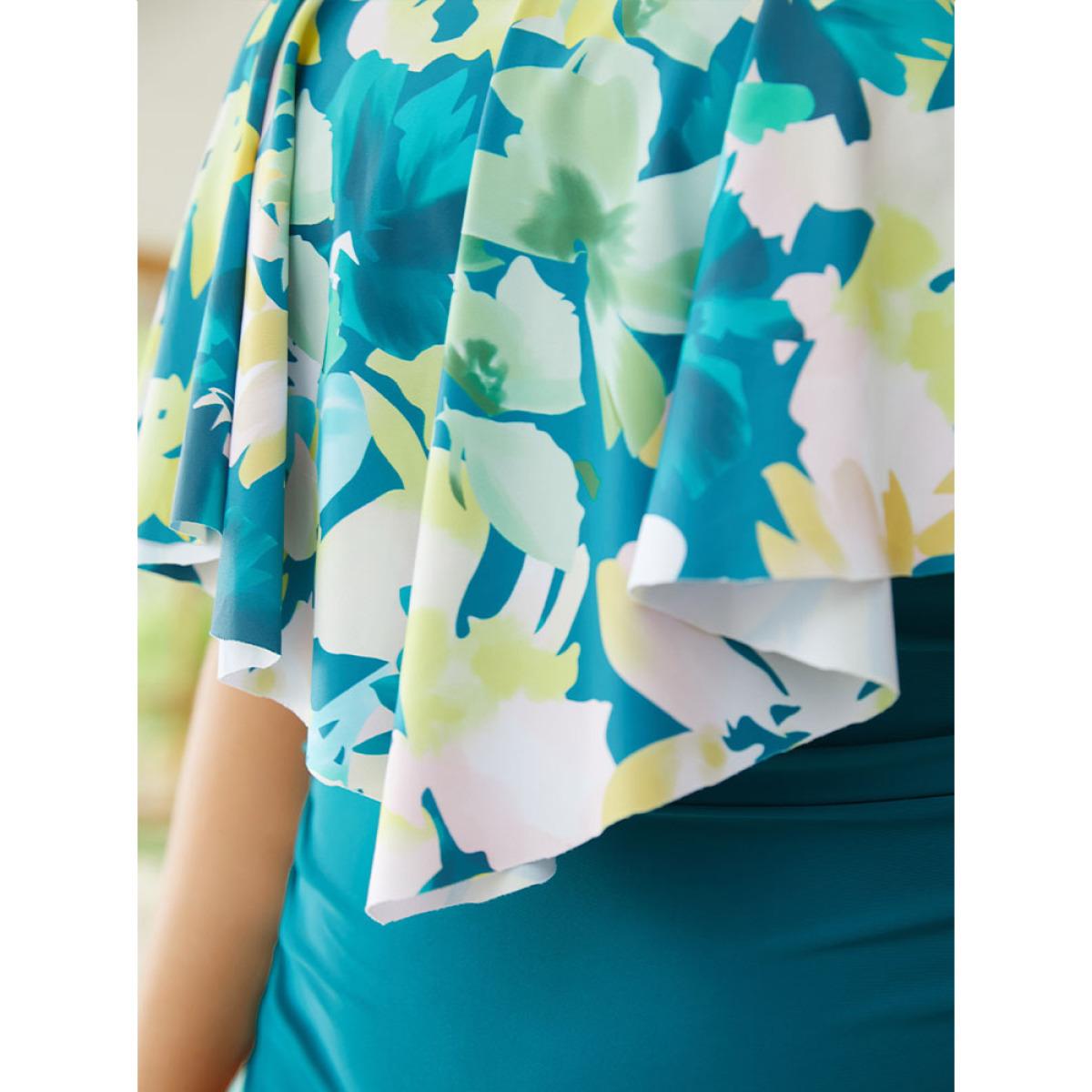 Plus Size Floral Print Ruffle Trim Square Neck One Piece Swimsuit Women's Swimwear Green Vacation Adjustable Straps Curve Bathing Suits High stretch One Pieces BloomChic 30/6X Product Image