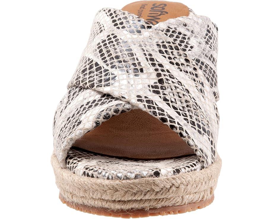 Women's SoftWalk Halsey Product Image