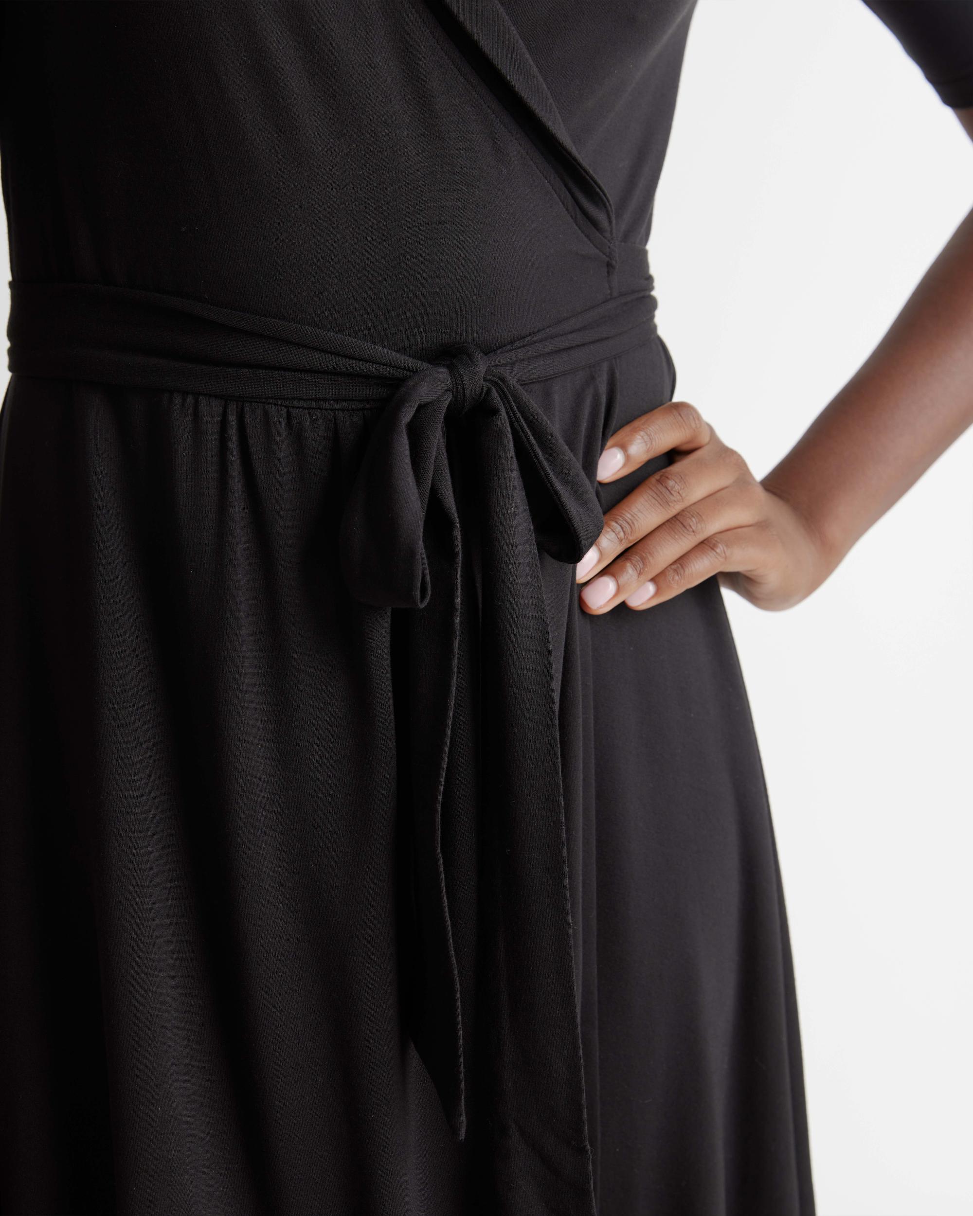 Quince | Women's Tencel Jersey Midi Wrap Dress Size XS Product Image