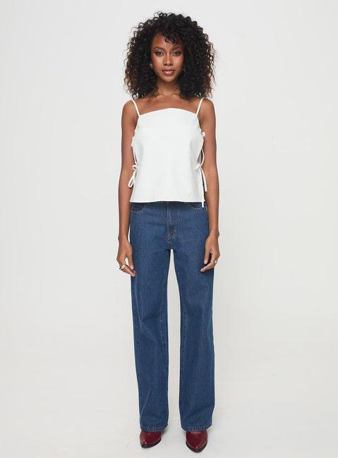 Novalie Top White Product Image