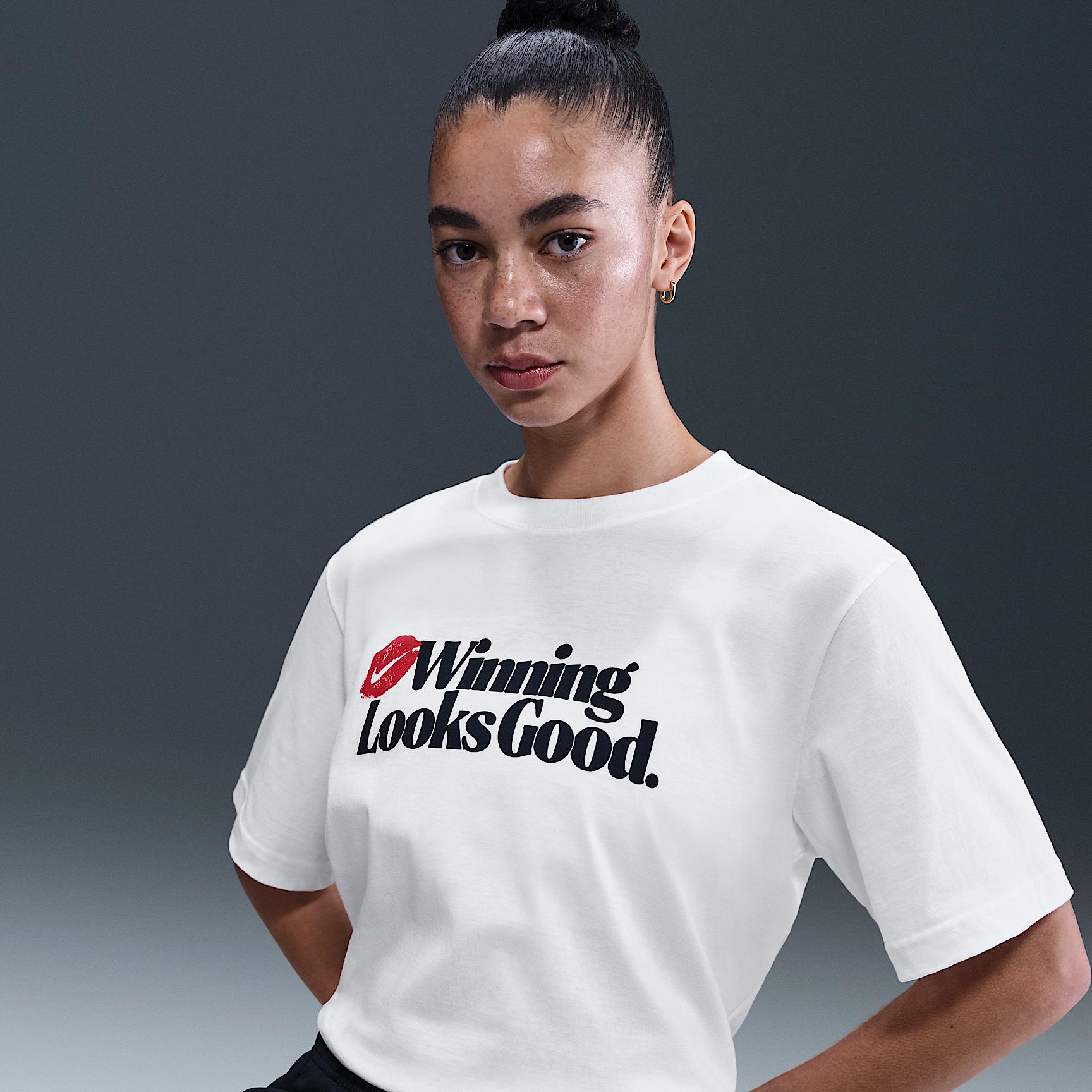 Nike Essential Women's T-Shirt Product Image