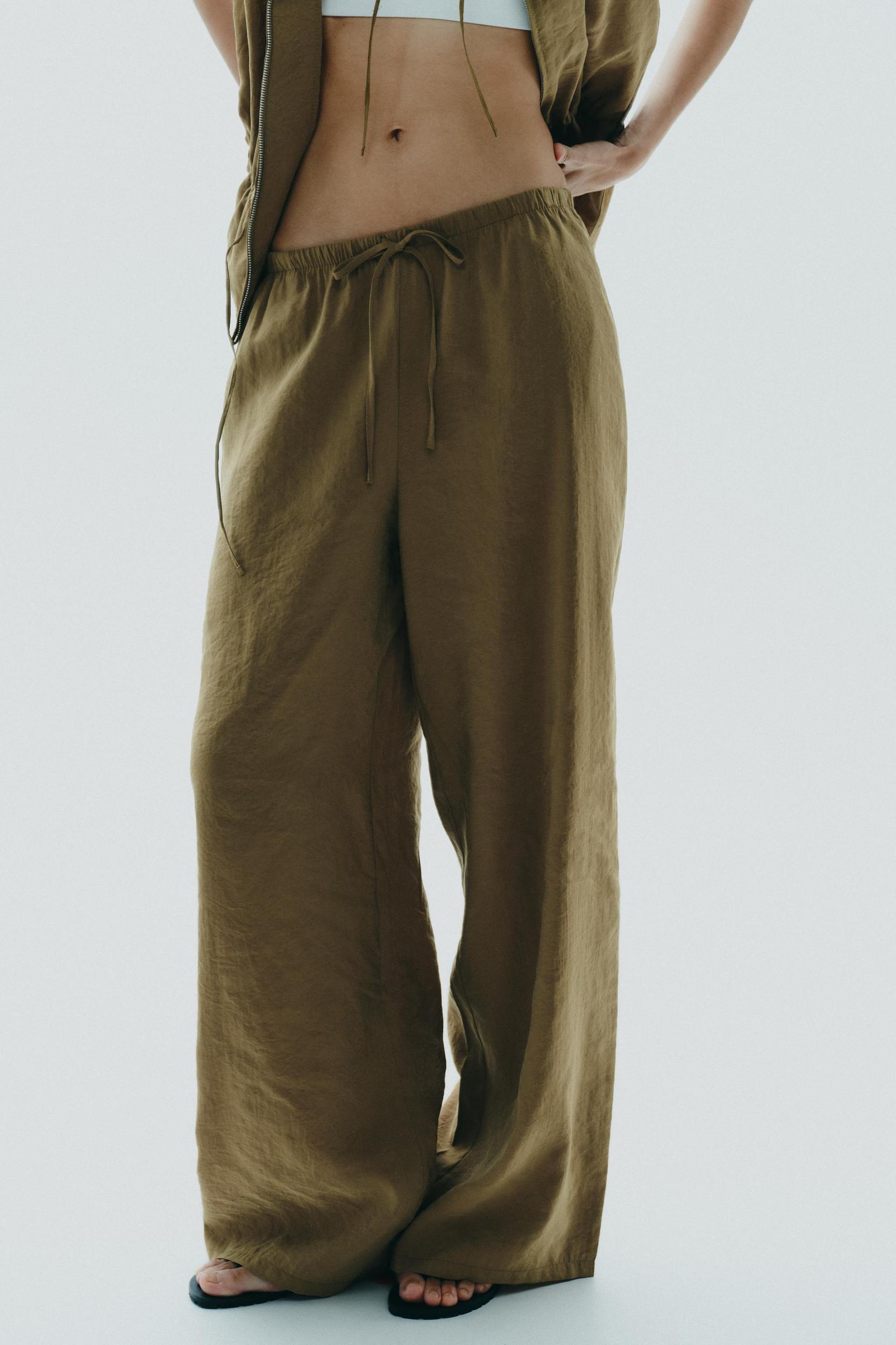 FLOWY PALAZZO PANTS Product Image