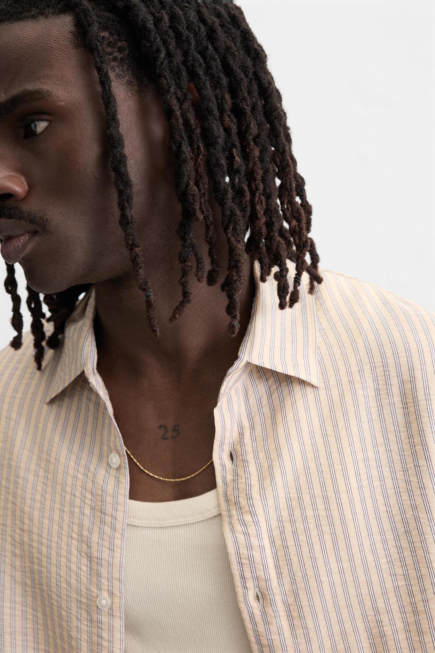 PRINTED TEXTURED SHIRT Product Image