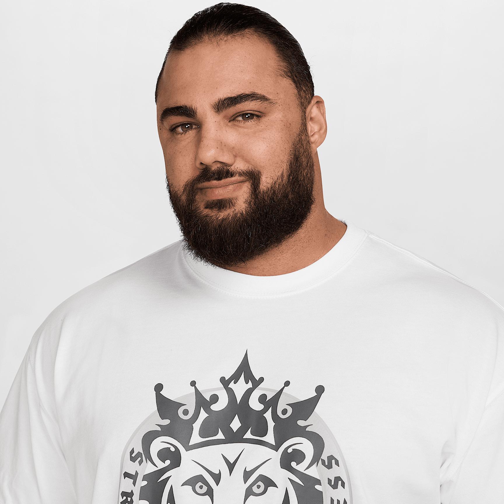 LeBron Men's Max90 Basketball T-Shirt Product Image