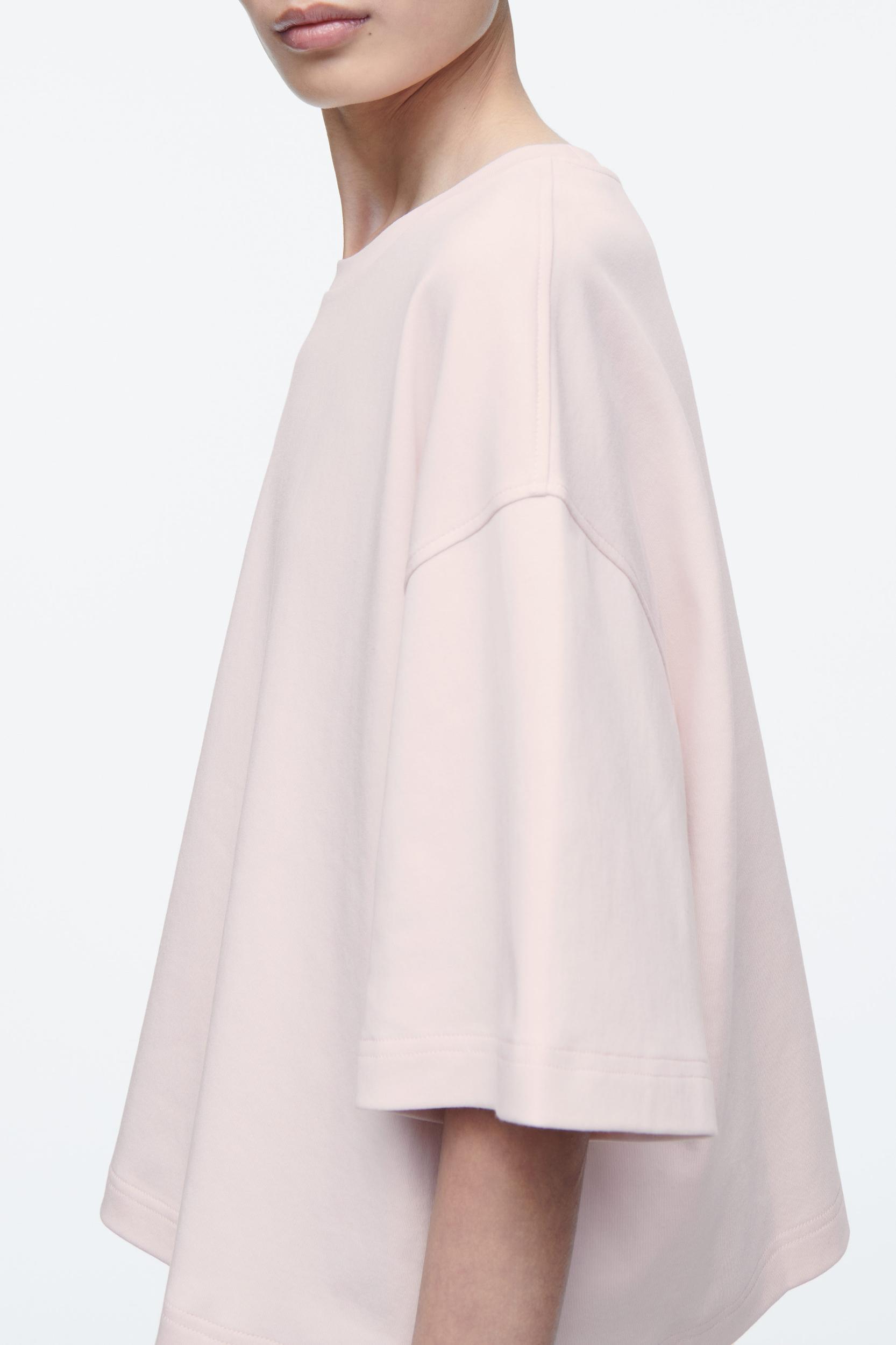 OVERSIZED BOXY T-SHIRT Product Image