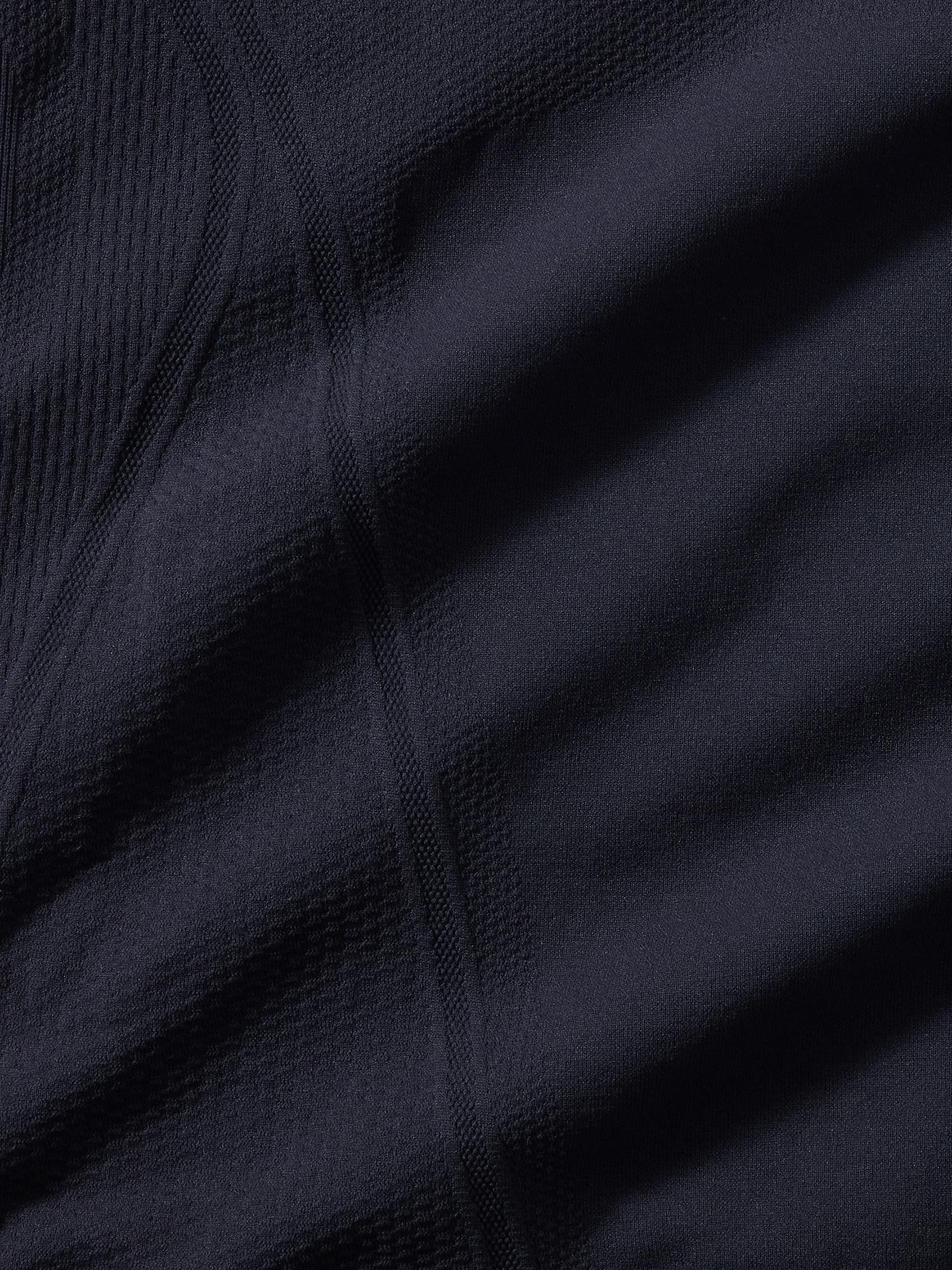 Momentum Seamless Tank Product Image