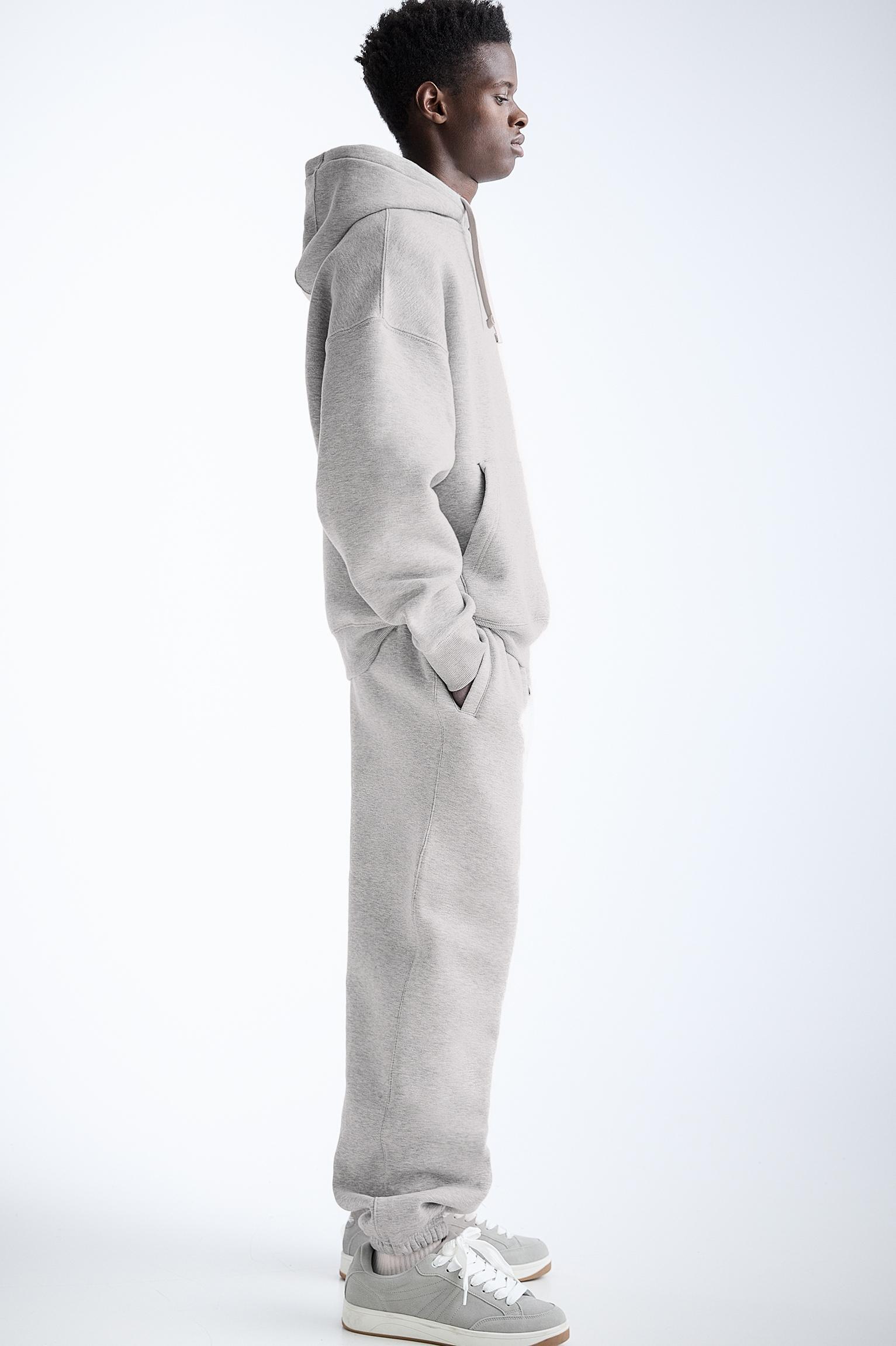 Hoodie and tracksuit sweatpants pack Product Image
