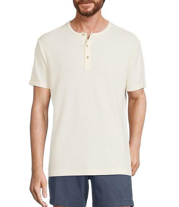 Roundtree & Yorke Short Sleeve Solid Henley Shirt Product Image