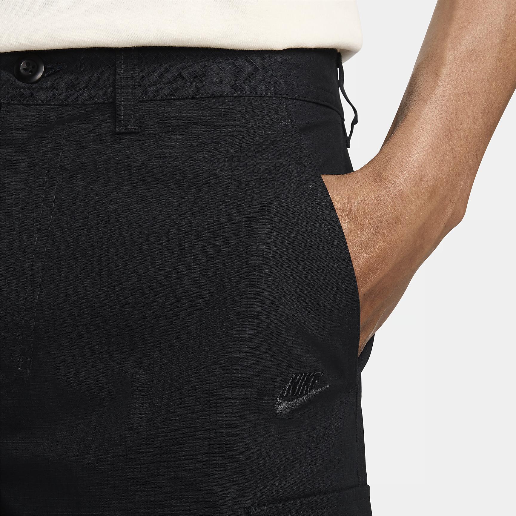 Nike Club Men's Woven Cargo Shorts Product Image