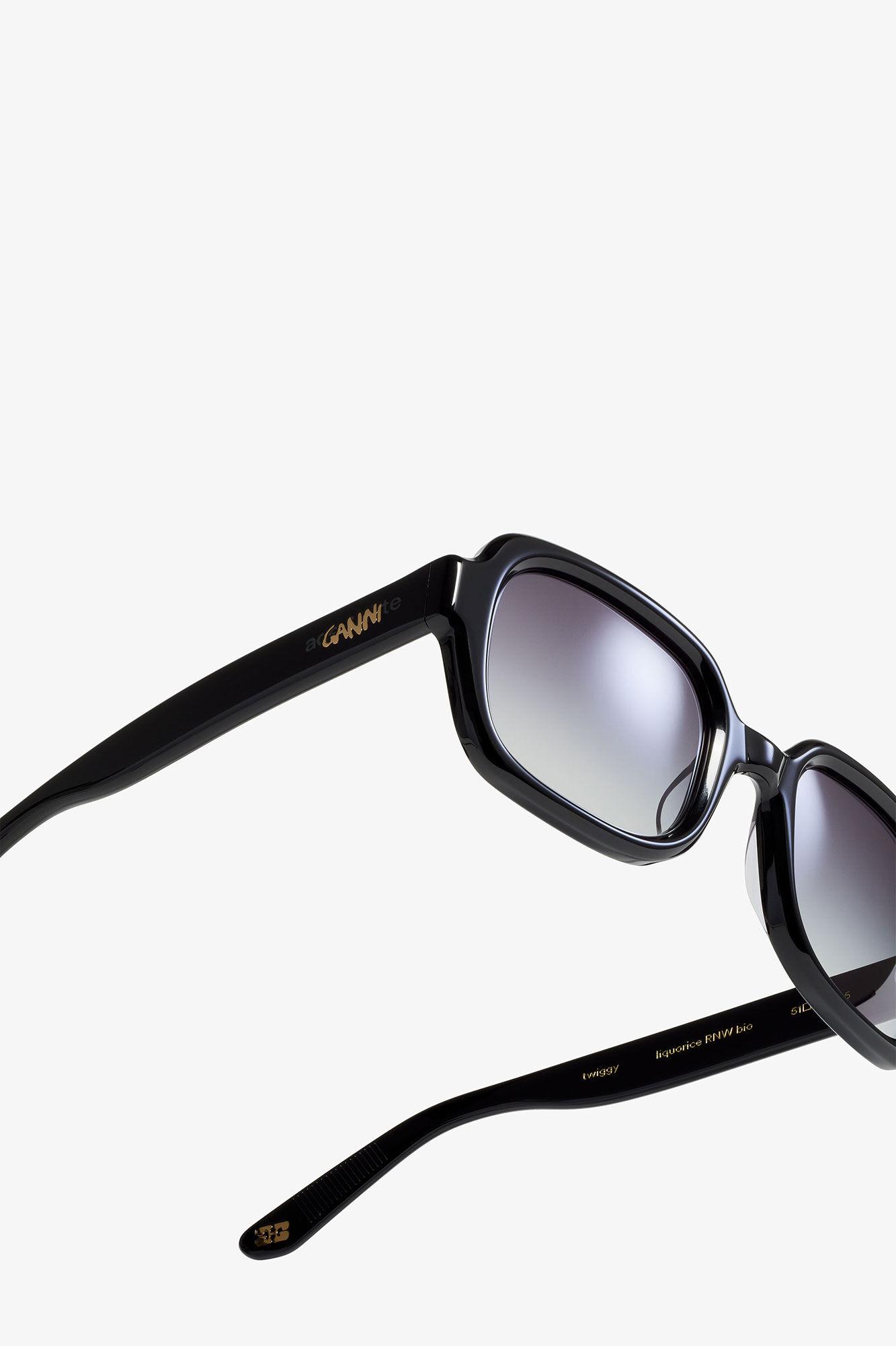 GANNI x Ace & Tate Black Twiggy Sunglasses Product Image