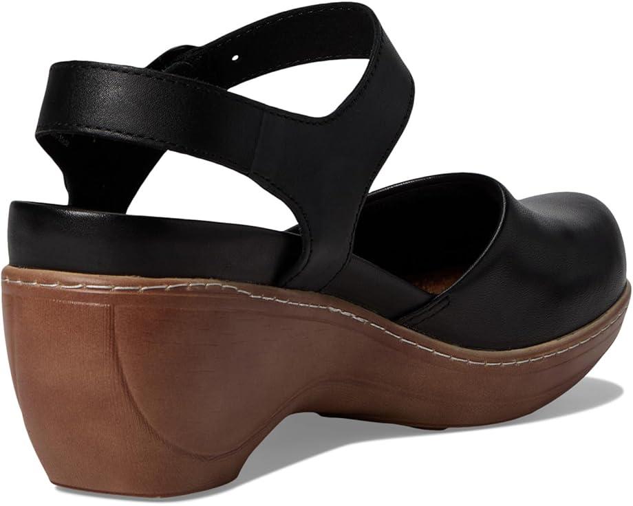 Women's SoftWalk Mabelle Product Image