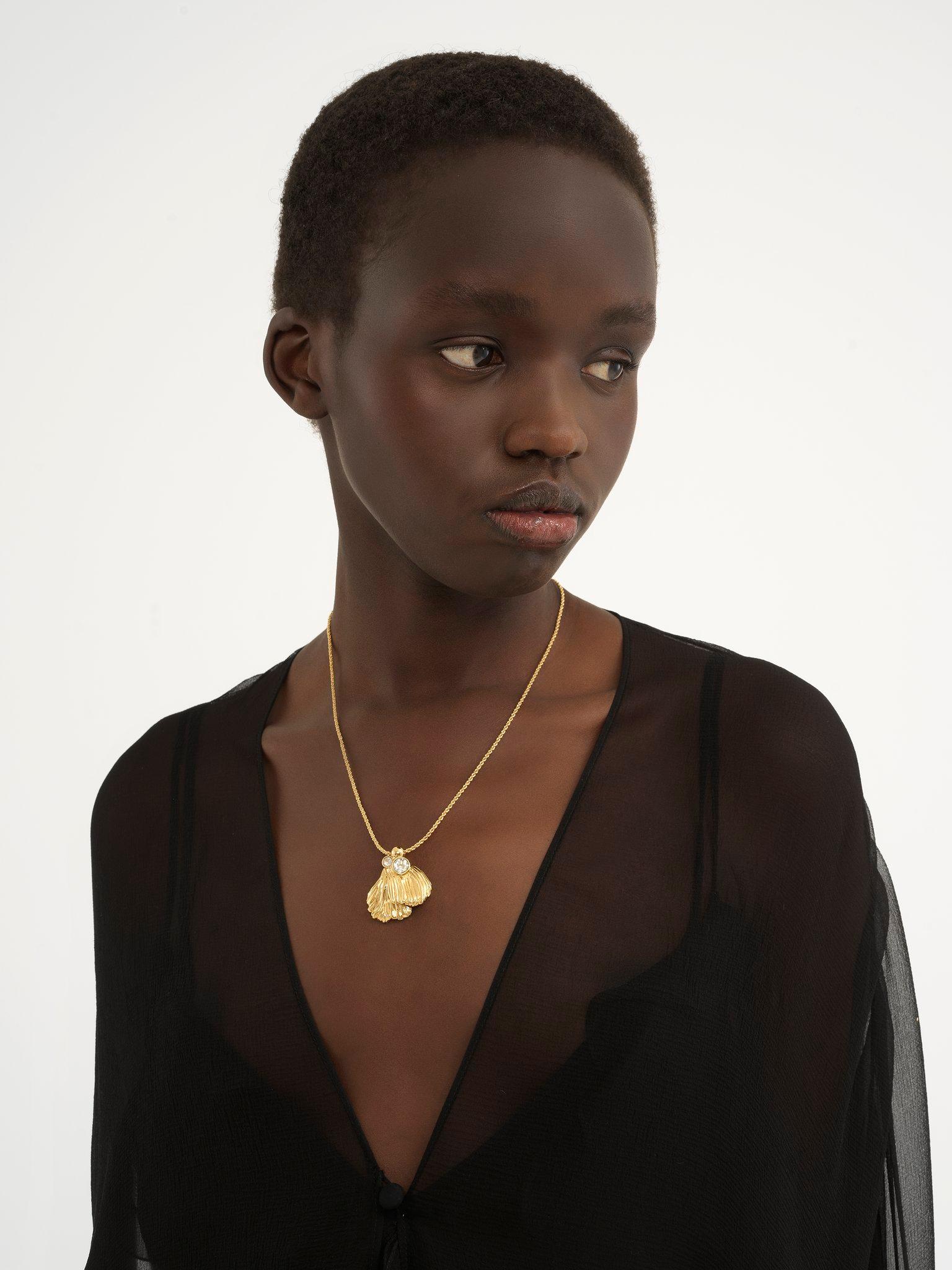 The Chloé Flowers necklace Product Image