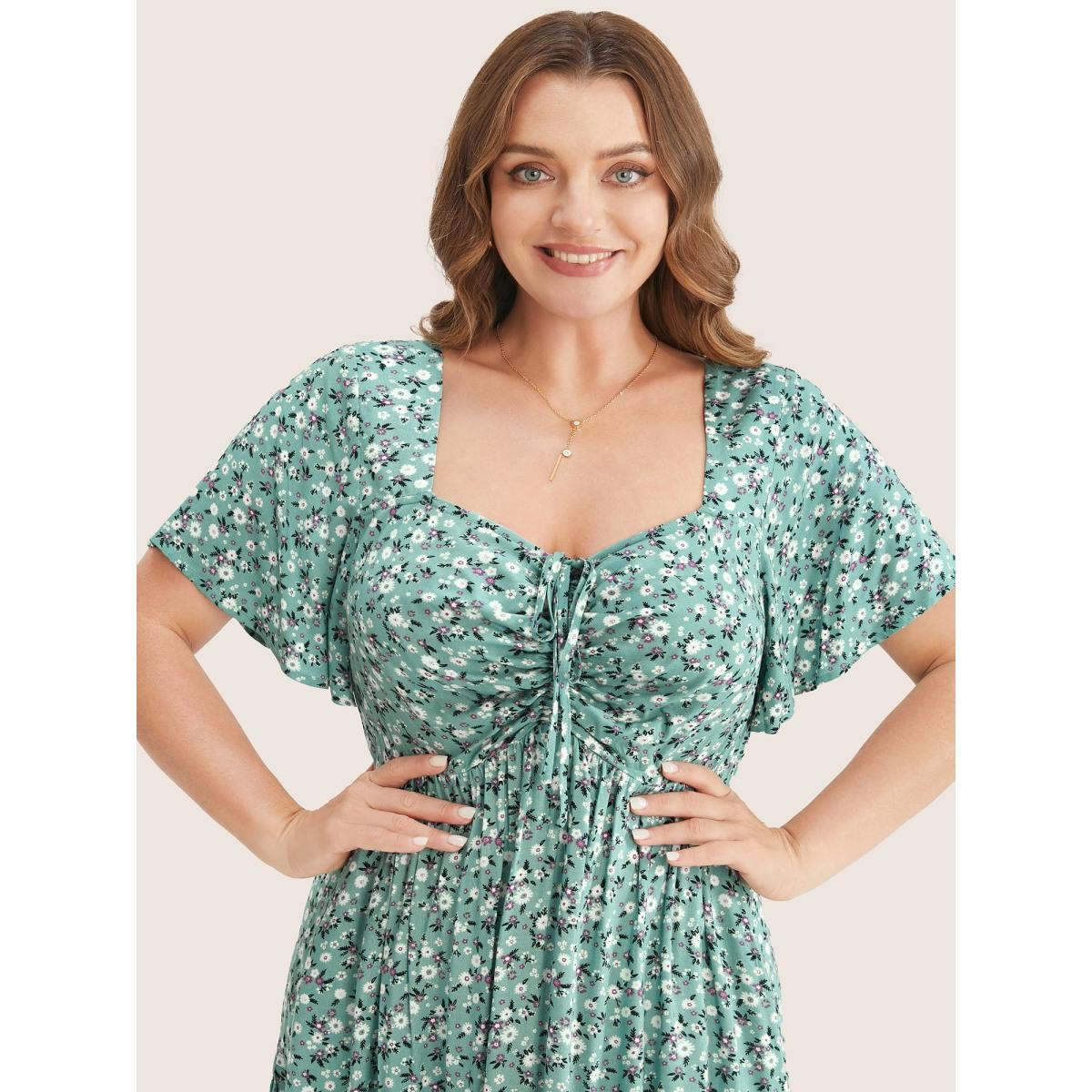 Plus Size Ditsy Floral Sweetheart Drawstring Pocket Tiered Dress Mint Women Timeless Non V-neck Short sleeve Curvy Midi Dress BloomChic 12/L Product Image