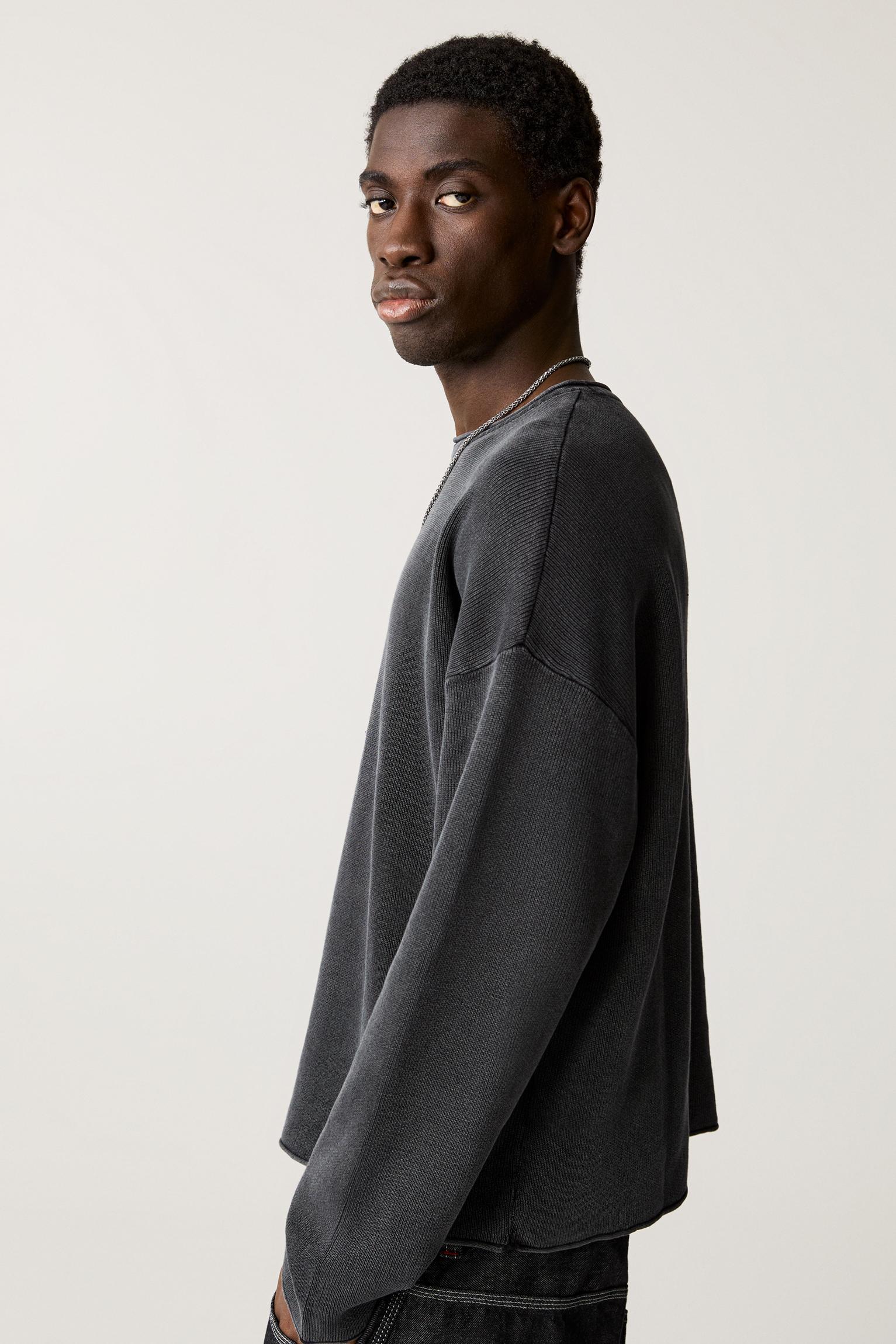 Faded raw edge sweater Product Image