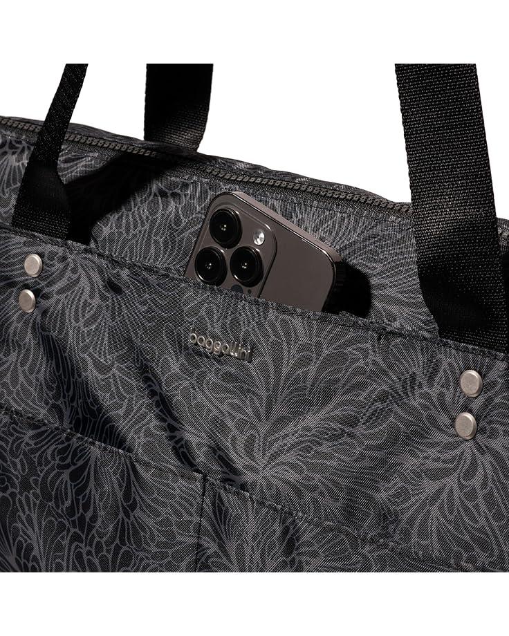 Modern Avenue Tote Product Image