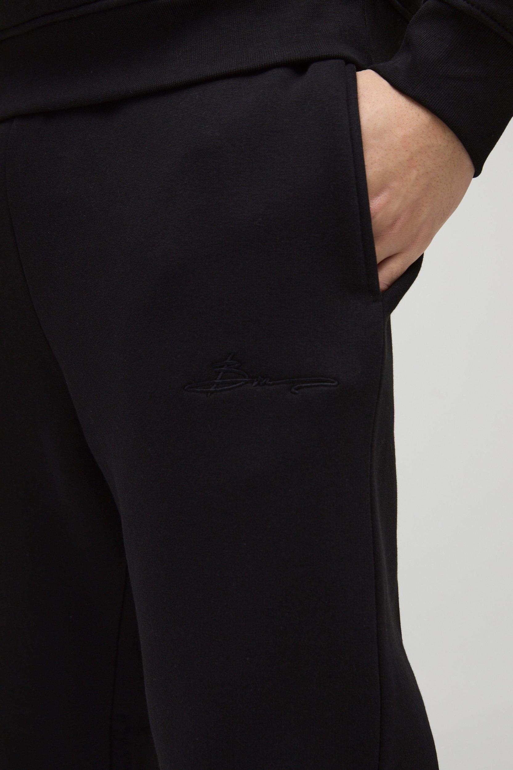 330GSM Regular Fit BM Signature Sweatpants | boohooMAN USA Product Image