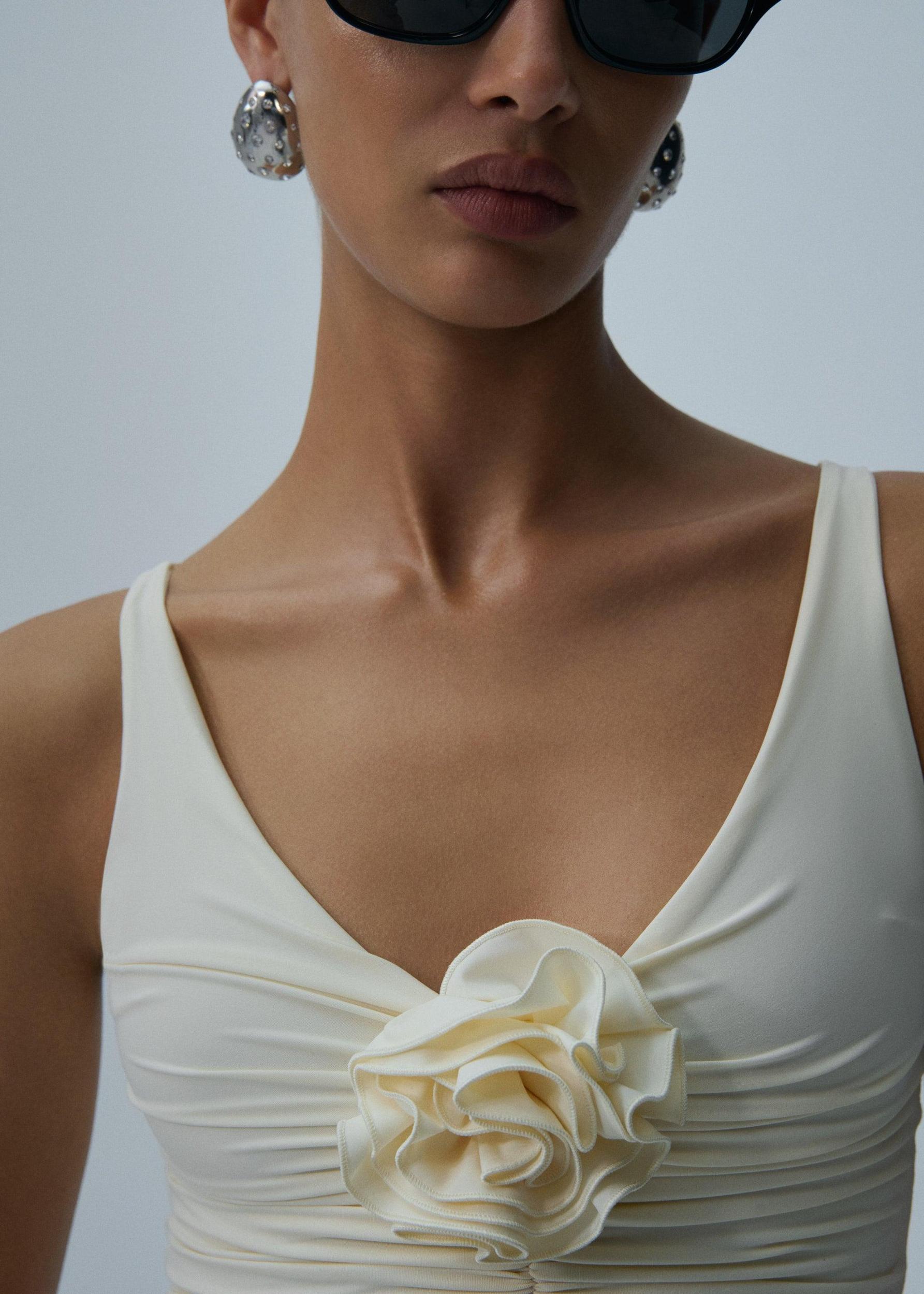 Ruched flower top in cream Product Image