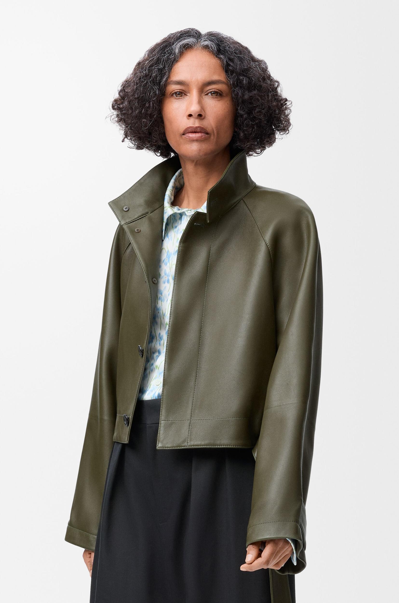 Short trench in nappa lambskin Product Image