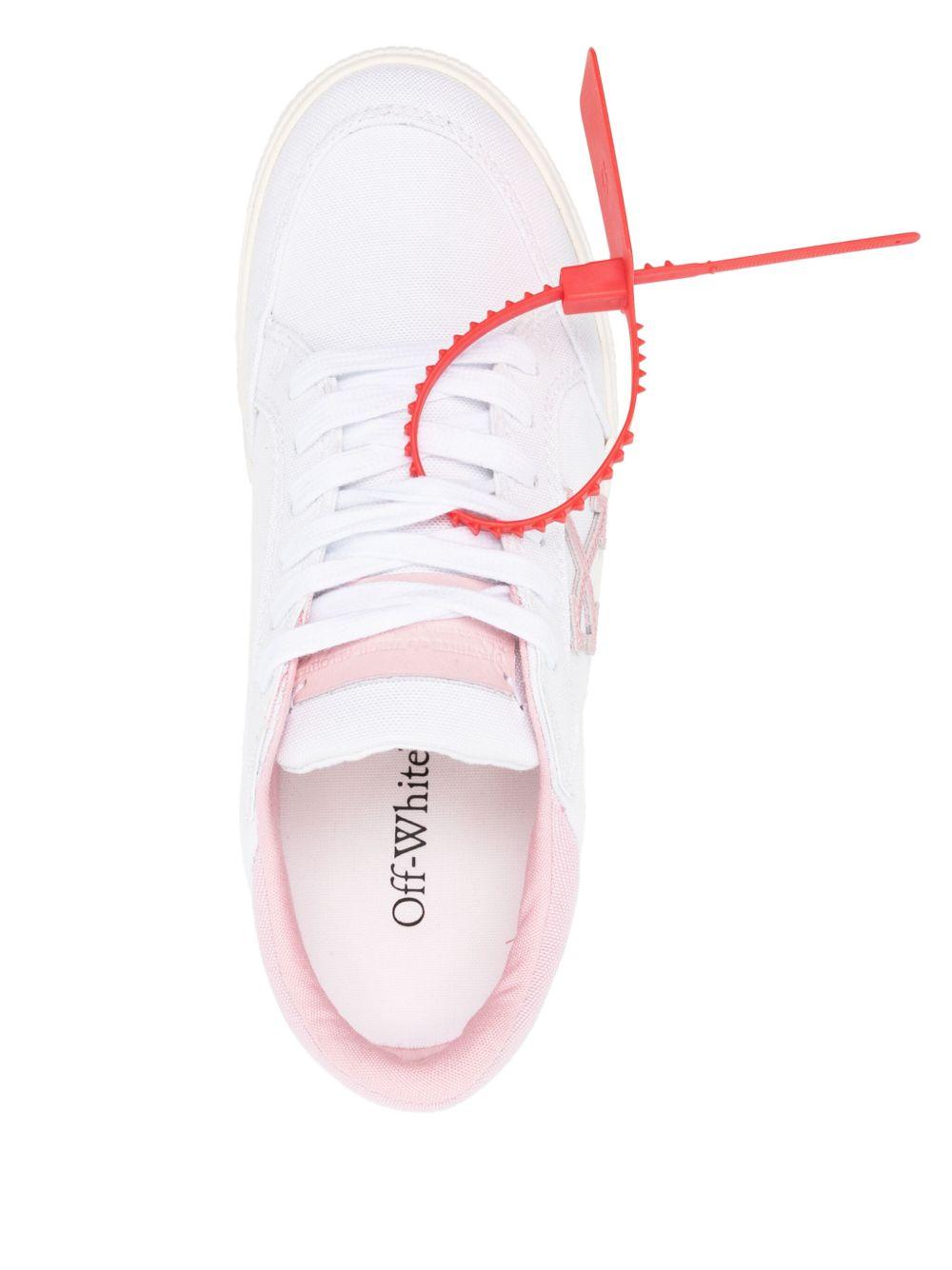 New Low Vulcanized sneakers Product Image