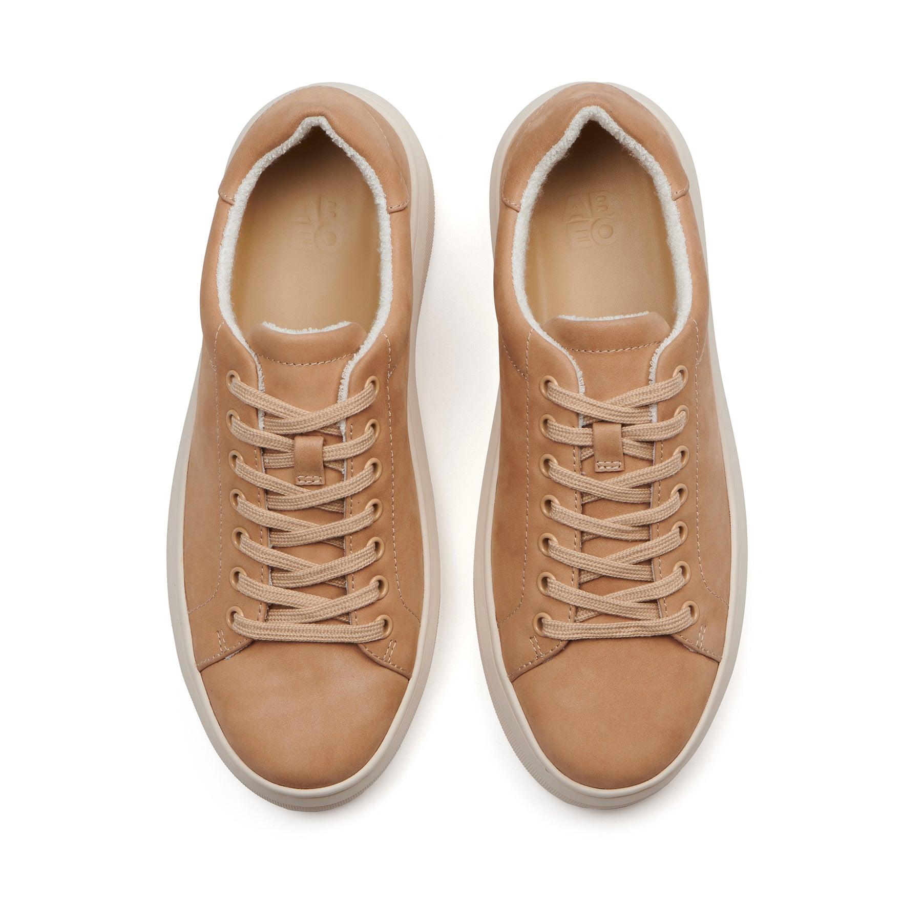 Jumpstreet Sneaker Female Product Image