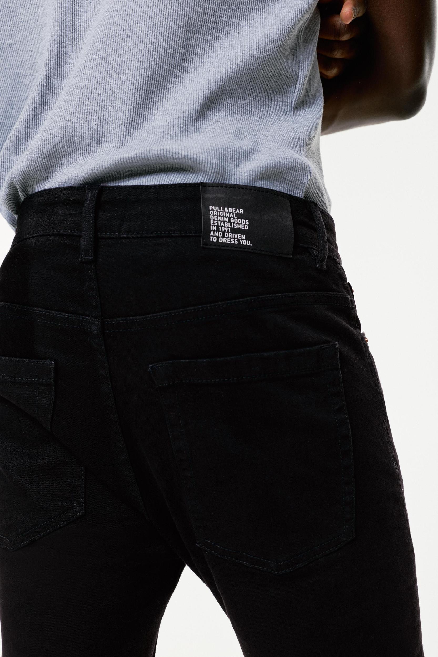 Washed carrot-fit jeans Product Image