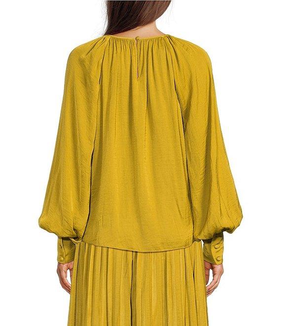 Gibson & Latimer Coordinating Woven Moonshadow Ruched Crew Neck Long Sleeve Cuffed Blouse Product Image
