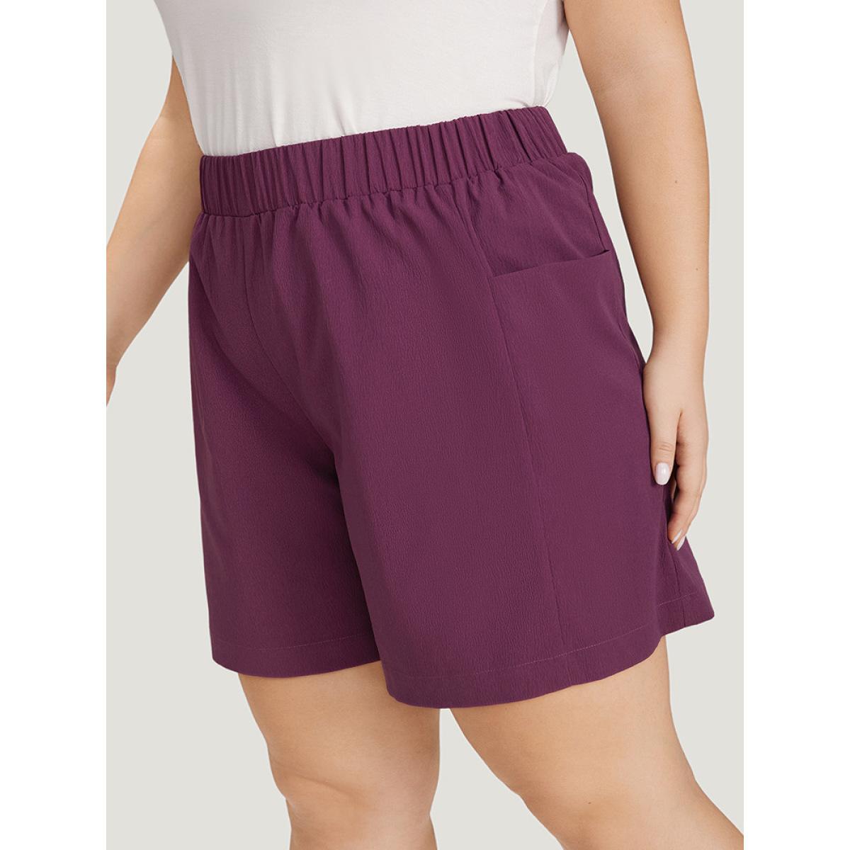 Plus Size Solid Patched Pocket Elastic Waist Shorts Women Purple Casual Elastic Waist Dailywear Shorts BloomChic 12/L Product Image