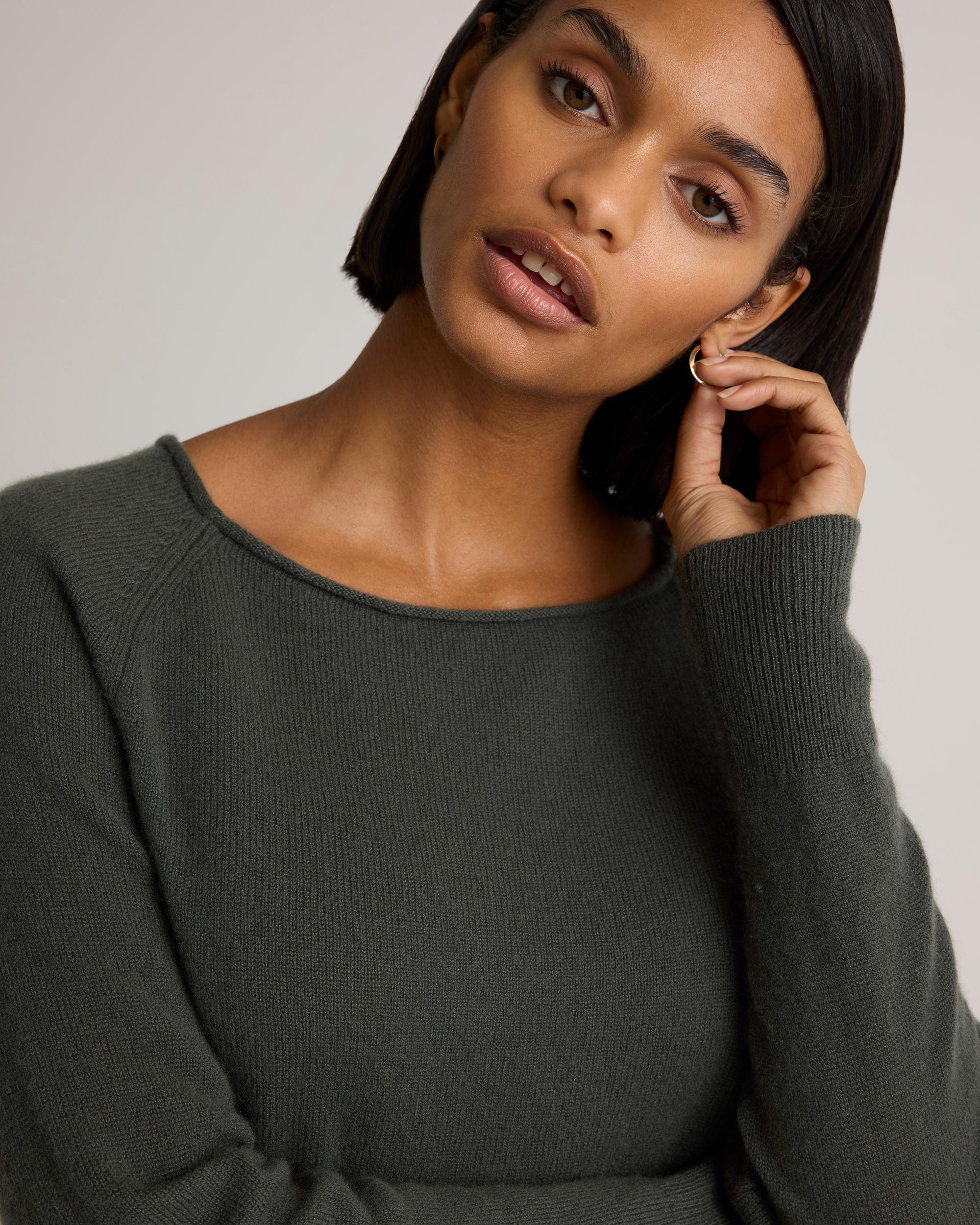 Quince | Women's Mongolian Cashmere Boatneck Sweater Product Image