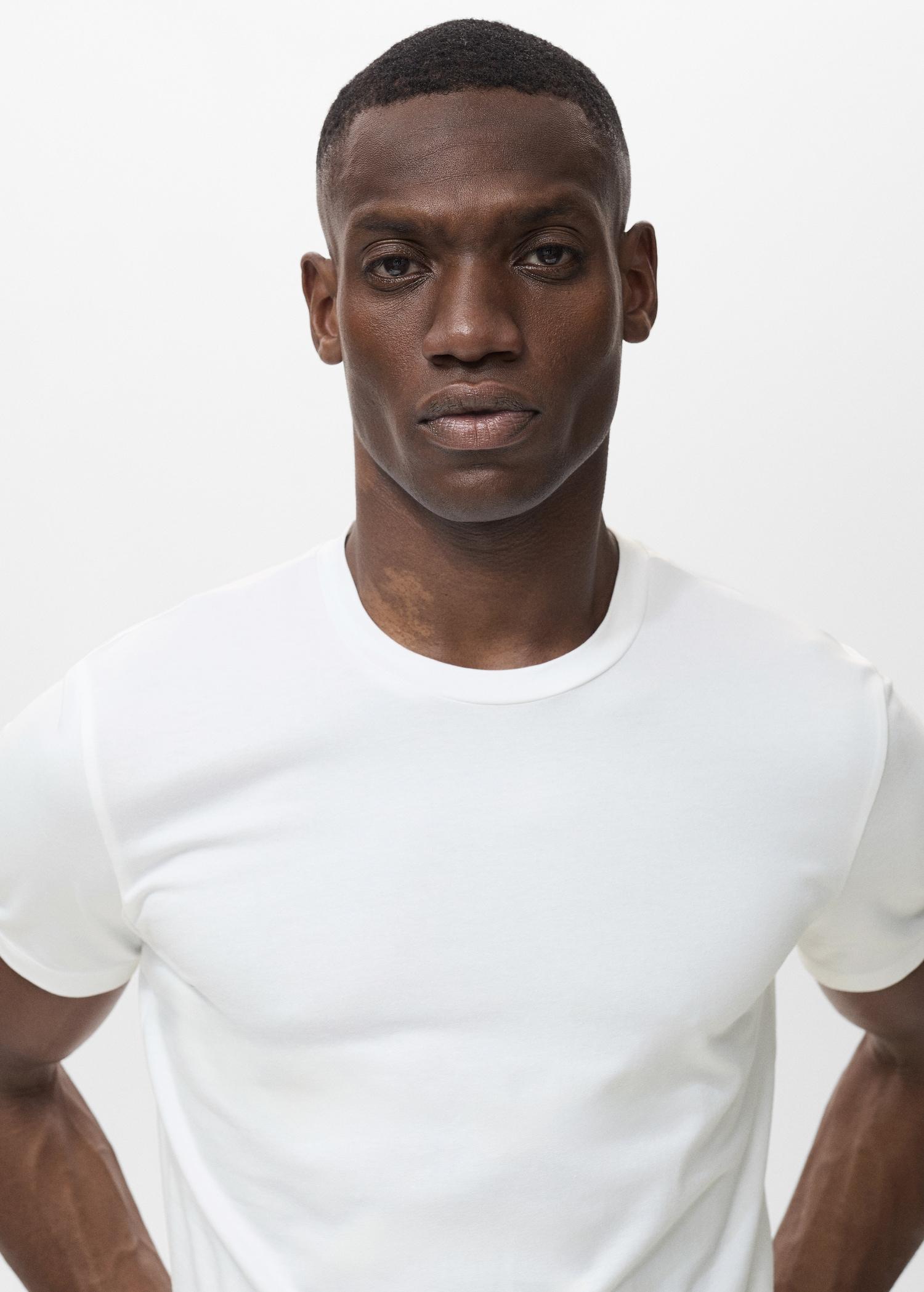Stretch cotton T-shirt - Men | MANGO USA Product Image
