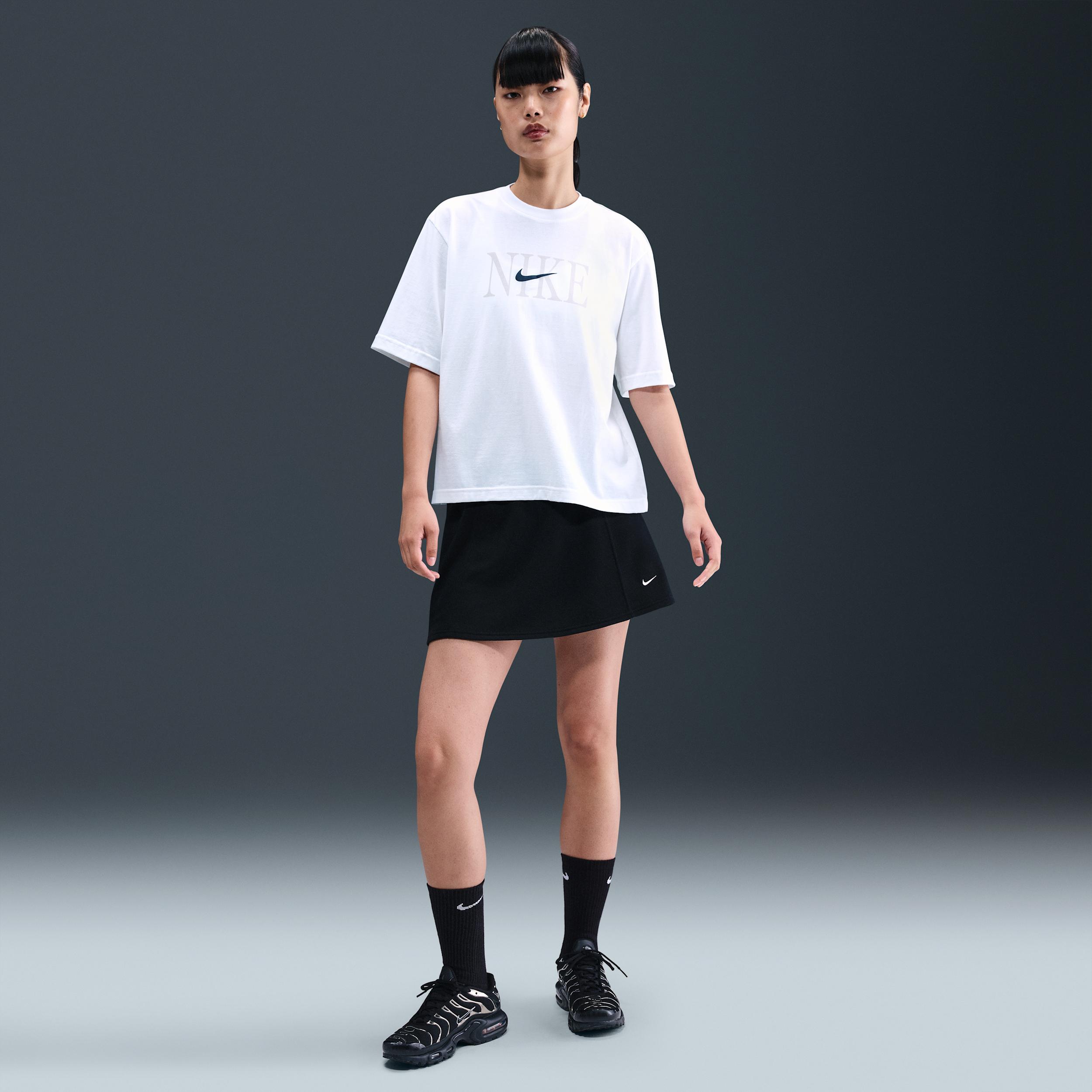 Women's Nike Sportswear Essential Boxy T-Shirt Product Image