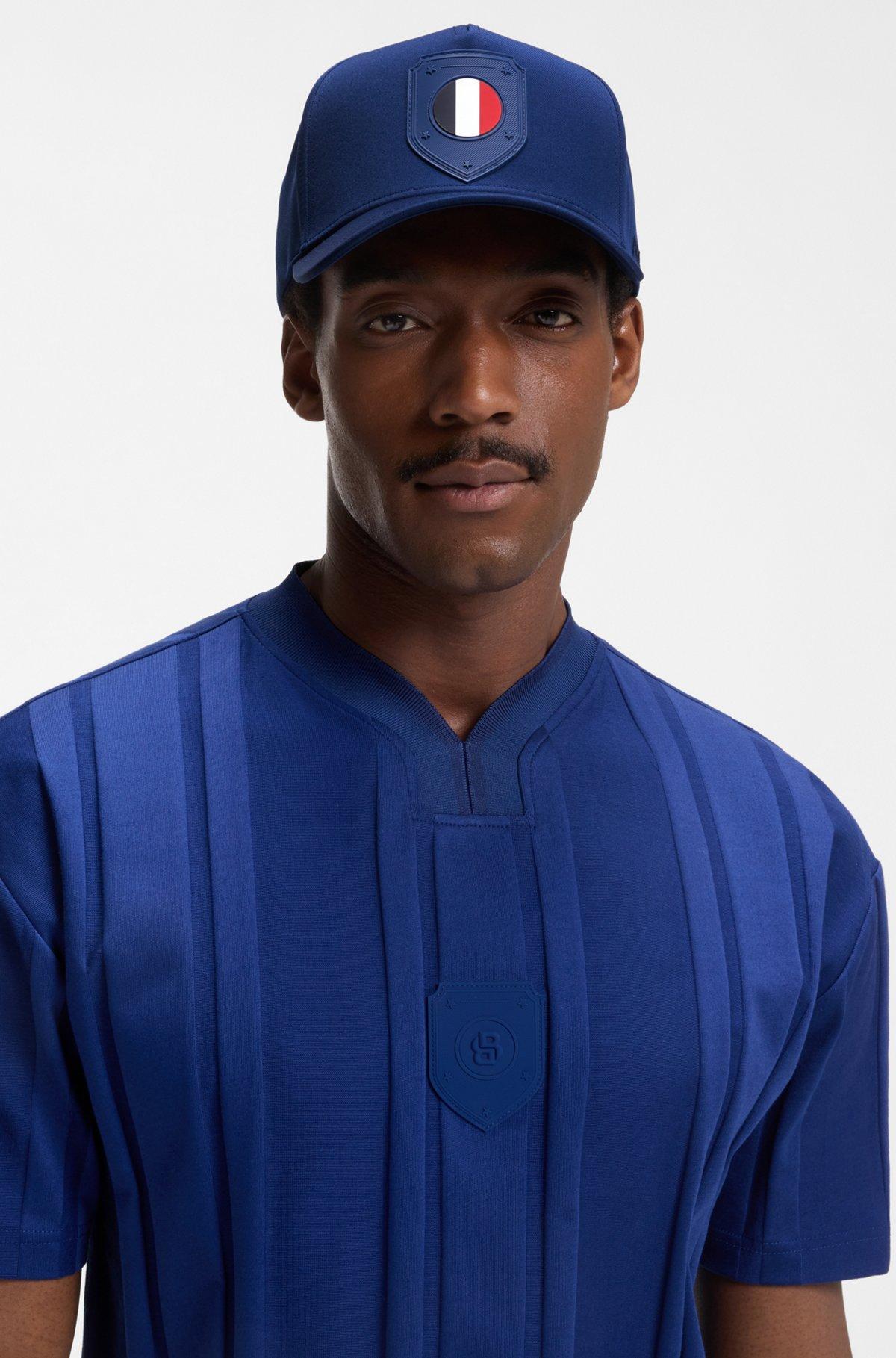 Logo cap in lustrous twill with country-flag badge Product Image