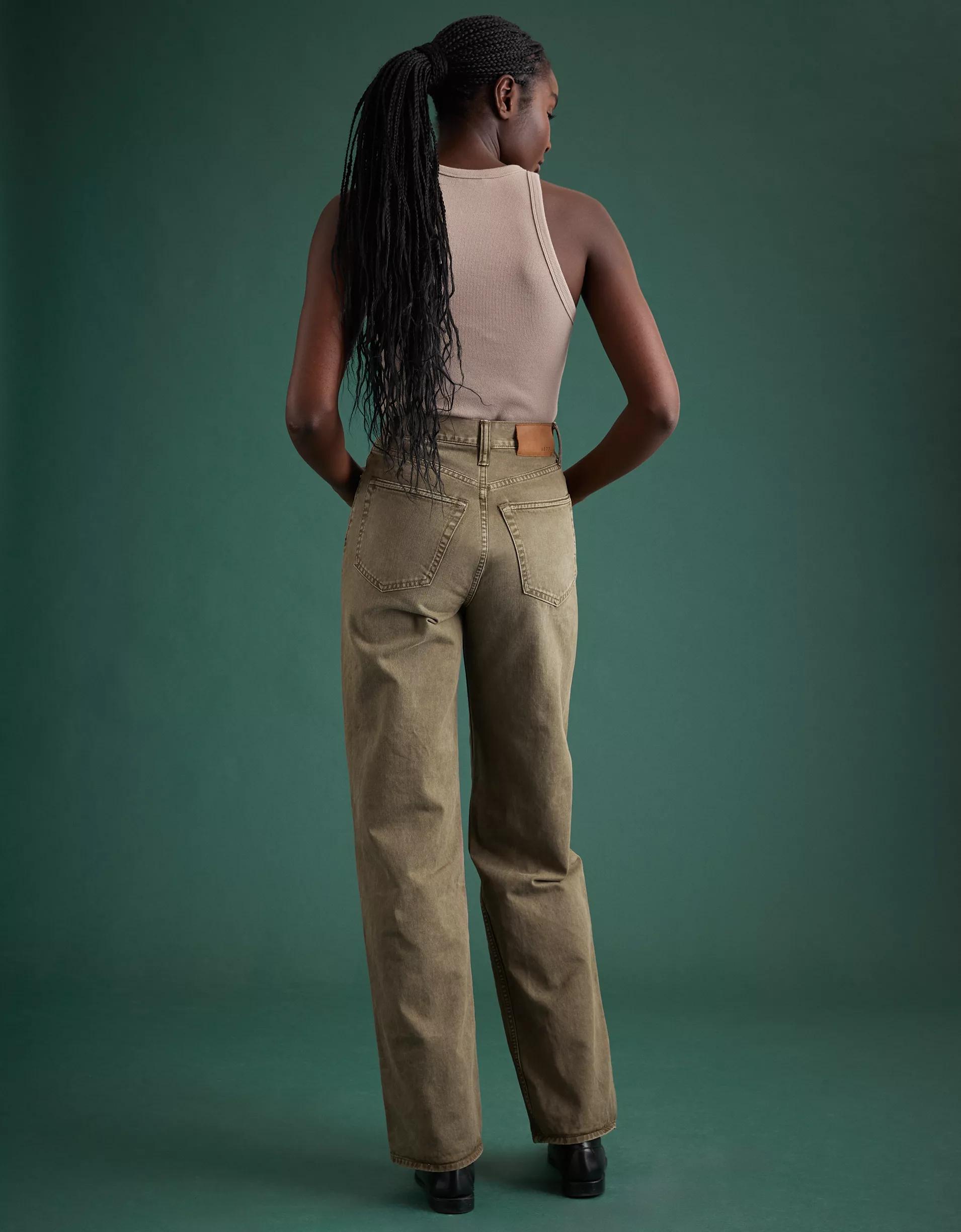 AE77 Premium Stovepipe Jean Product Image